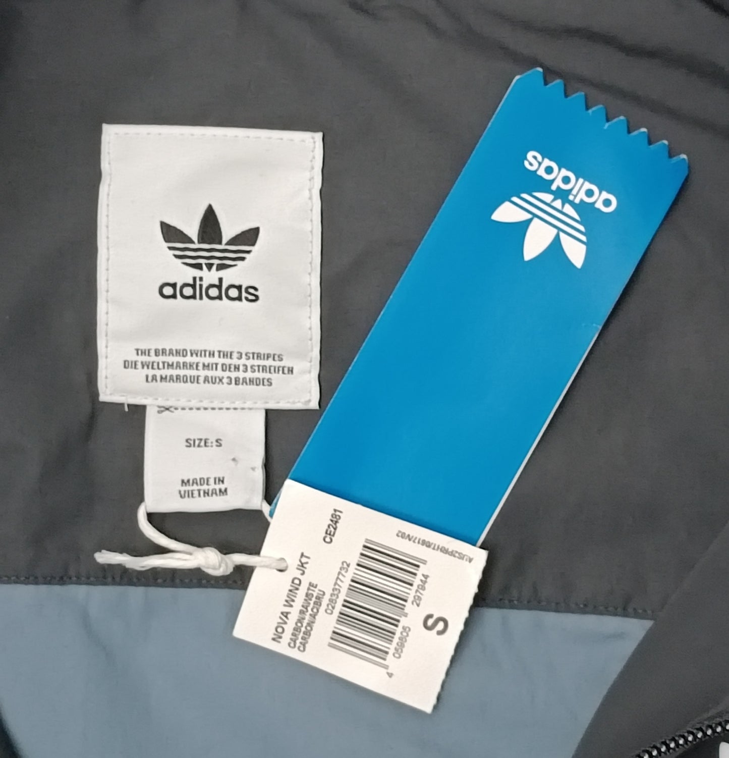 (S) Adidas Originals Windrunner Jacket яке
