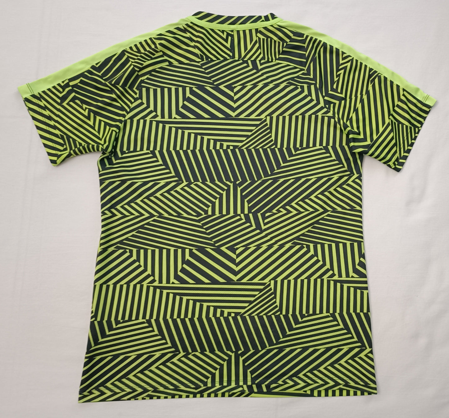 (L) Nike DRI-FIT тениска