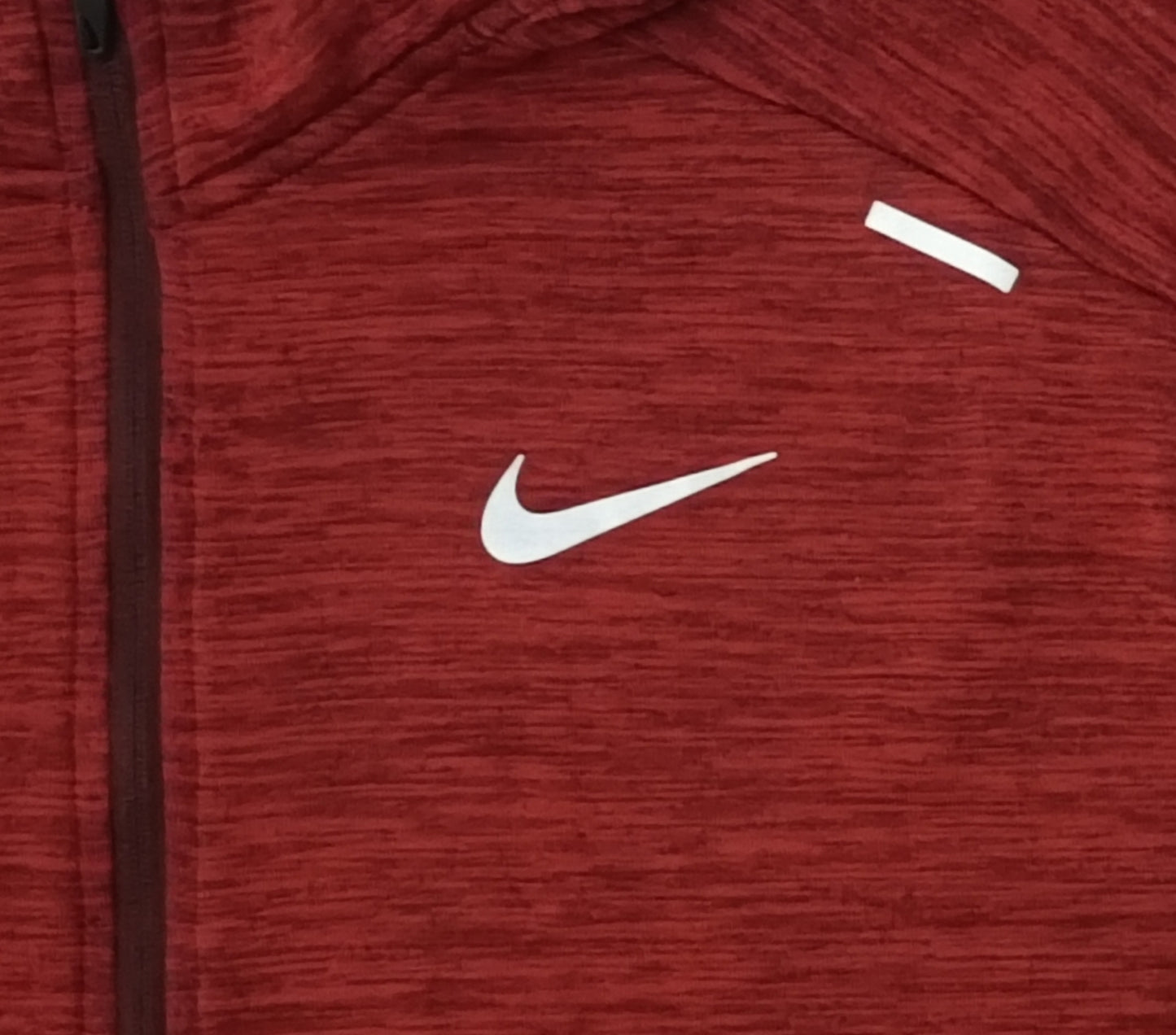 (M) Nike Sphere Sweatshirt горнище