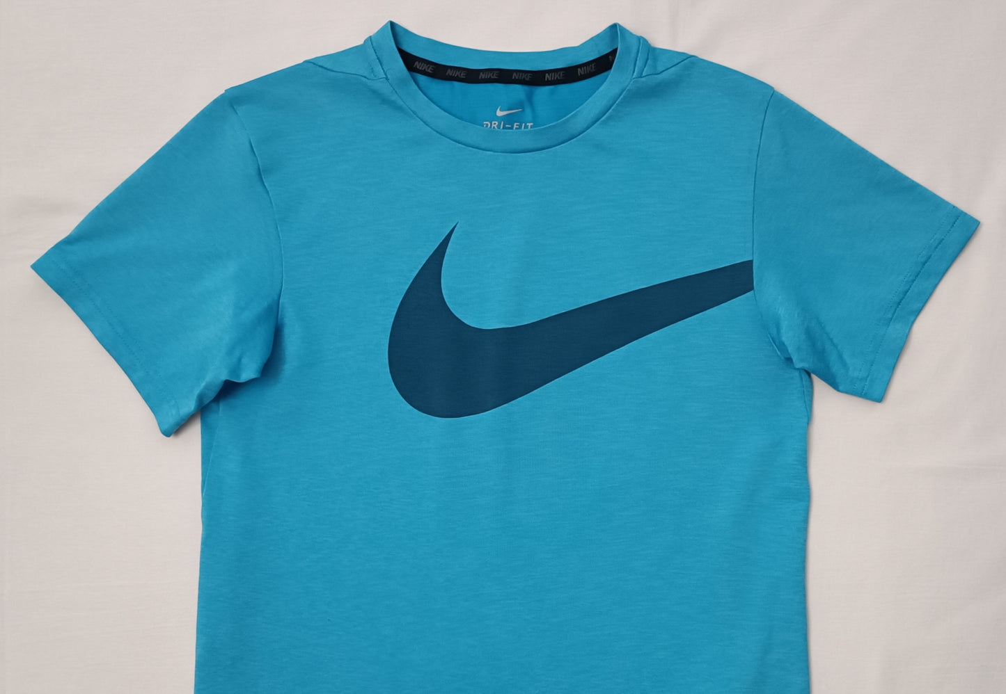 (ДЕТСКО) (Ръст 137-147см) Nike DRI-FIT Breathe Tee тениска