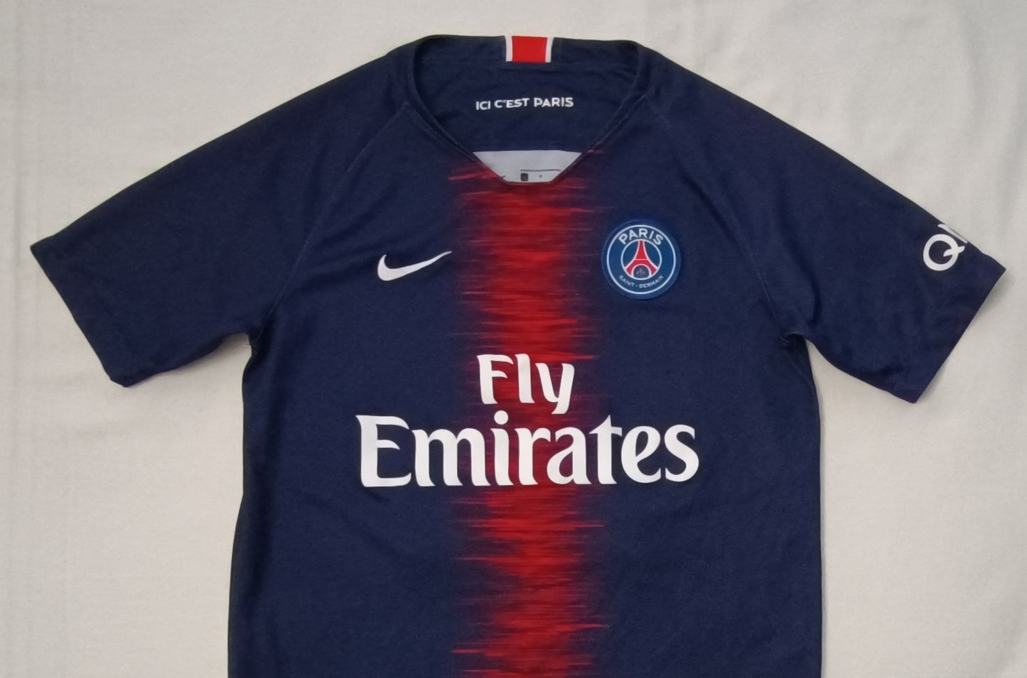 (ДЕТСКО) (Ръст 147-158см) Nike DRI-FIT PSG Paris Saint-Germain #7 Mbappe Home Jersey тениска