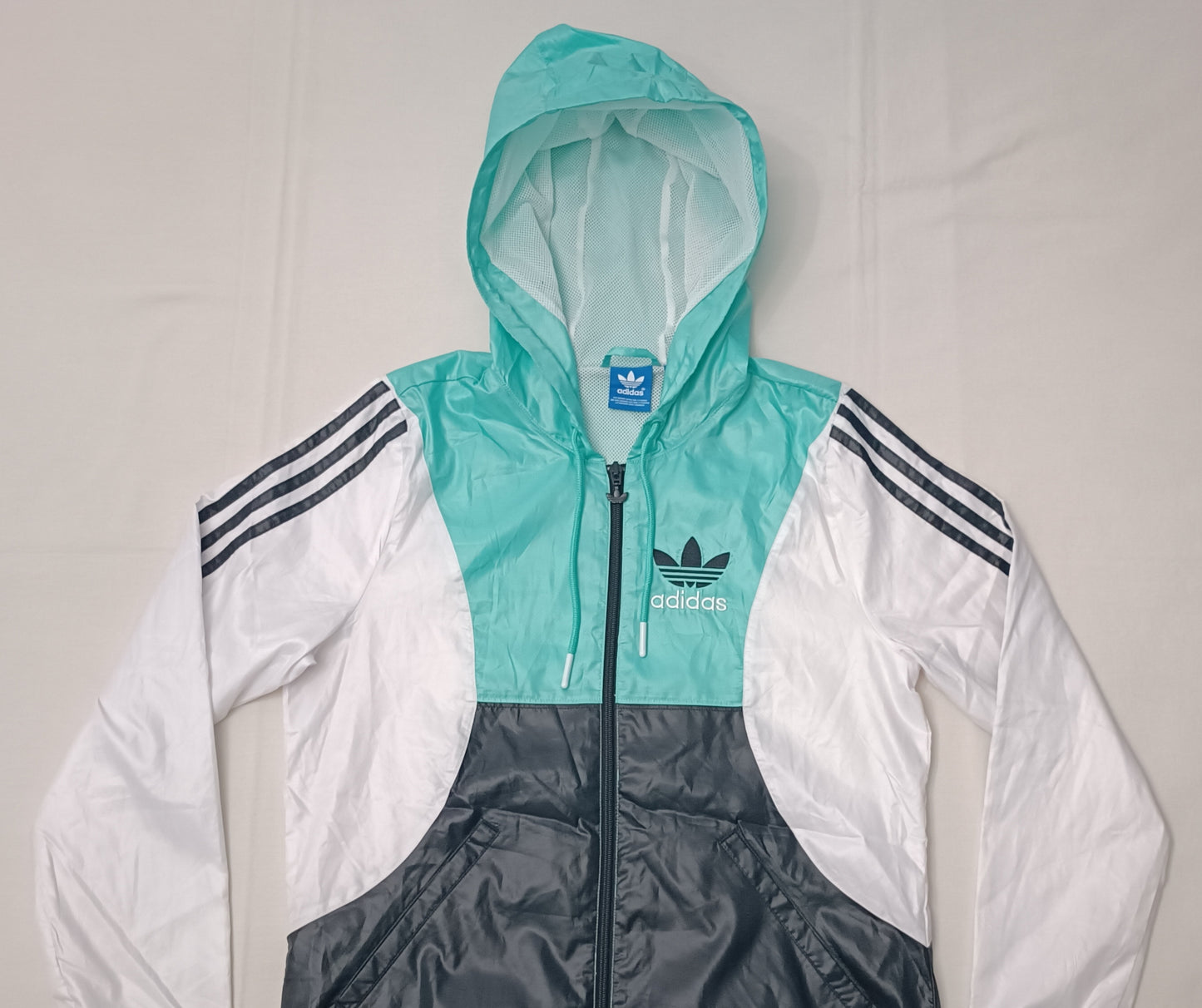 (ДАМСКО) (S) Adidas Originals Woven Jacket яке