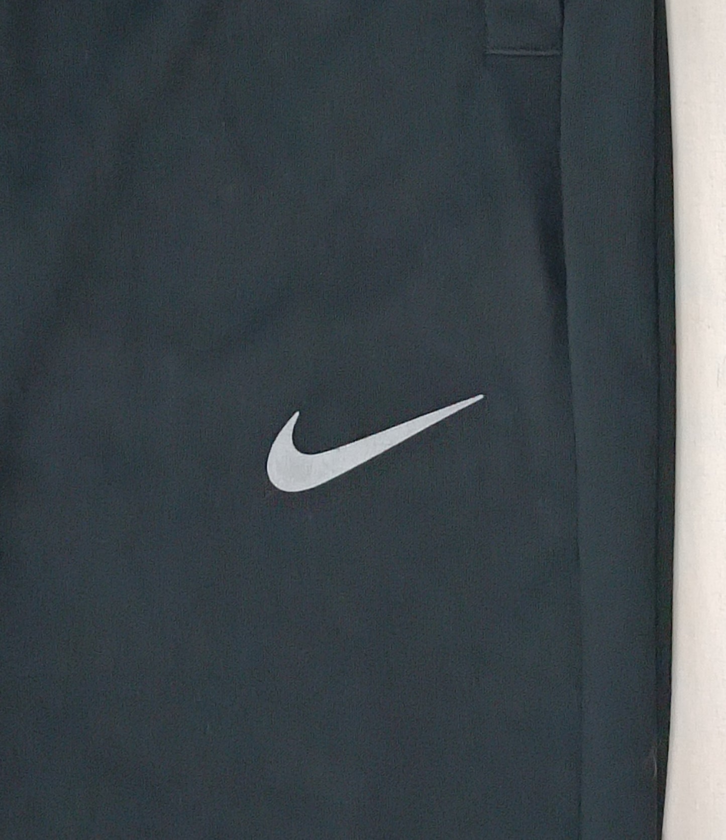 (L) Nike DRI-FIT Challenger Knit Pants долнище