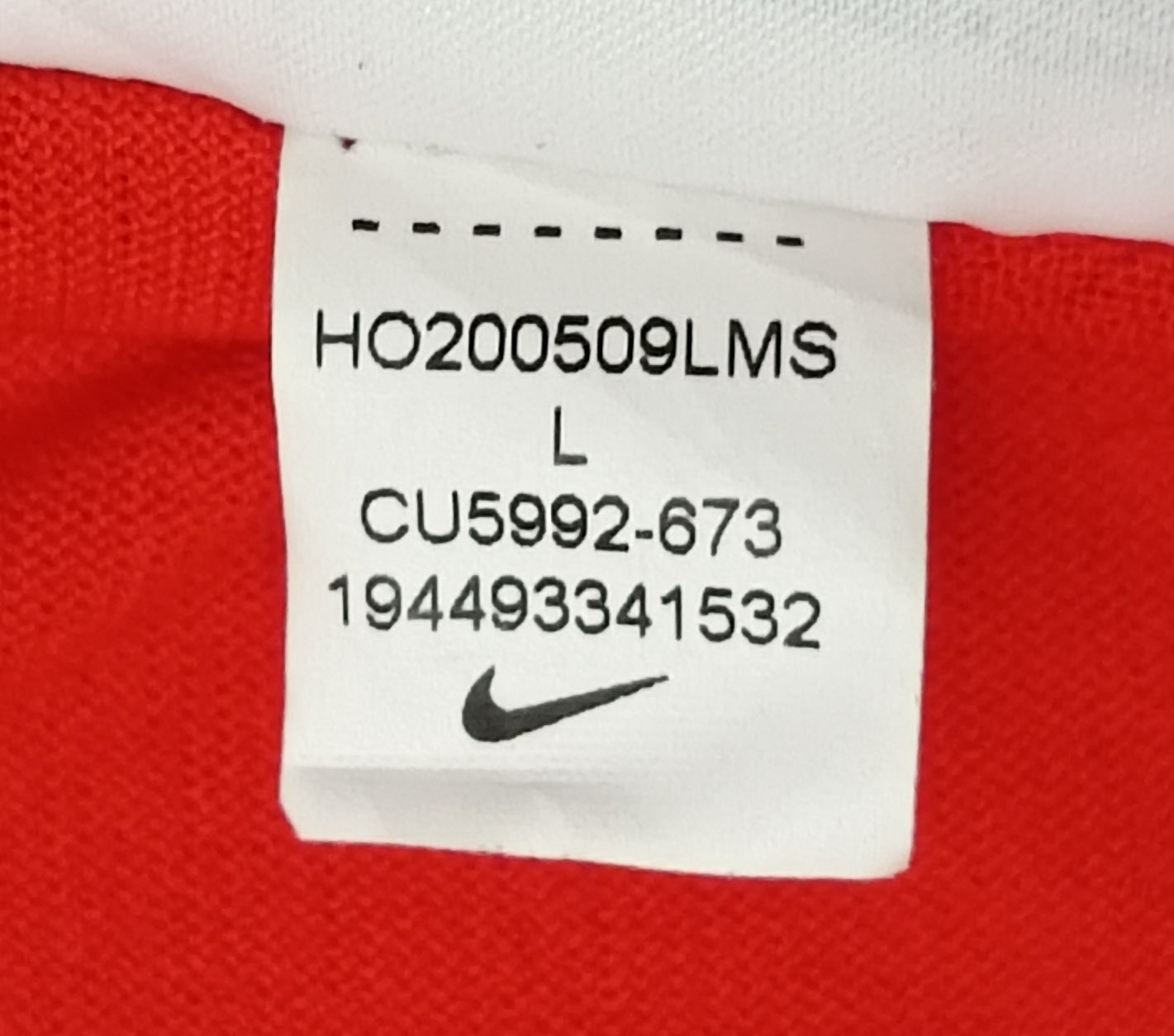 (L) Nike DRI-FIT тениска