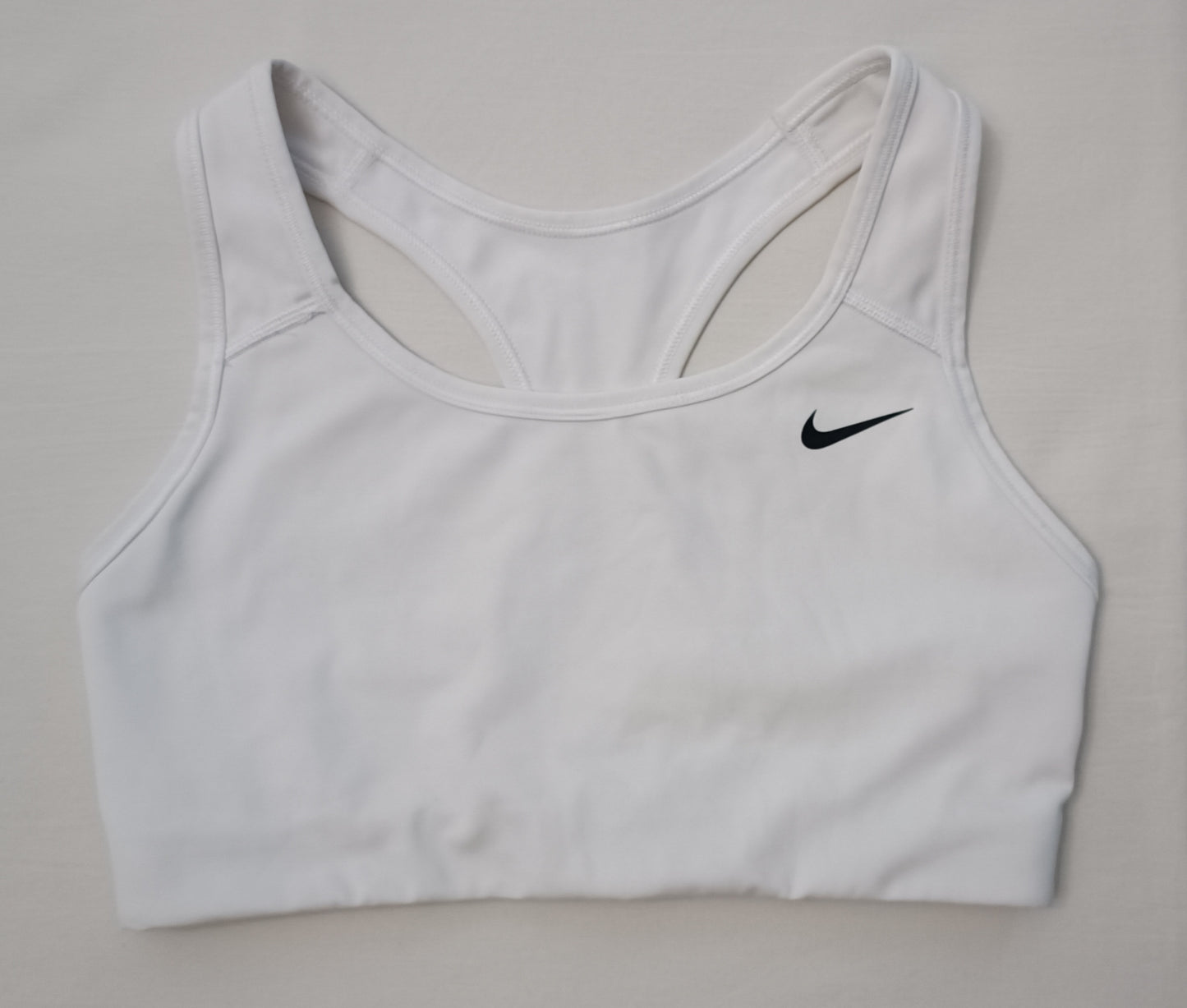 (ДАМСКО) (S) Nike DRI-FIT Bra бюстие