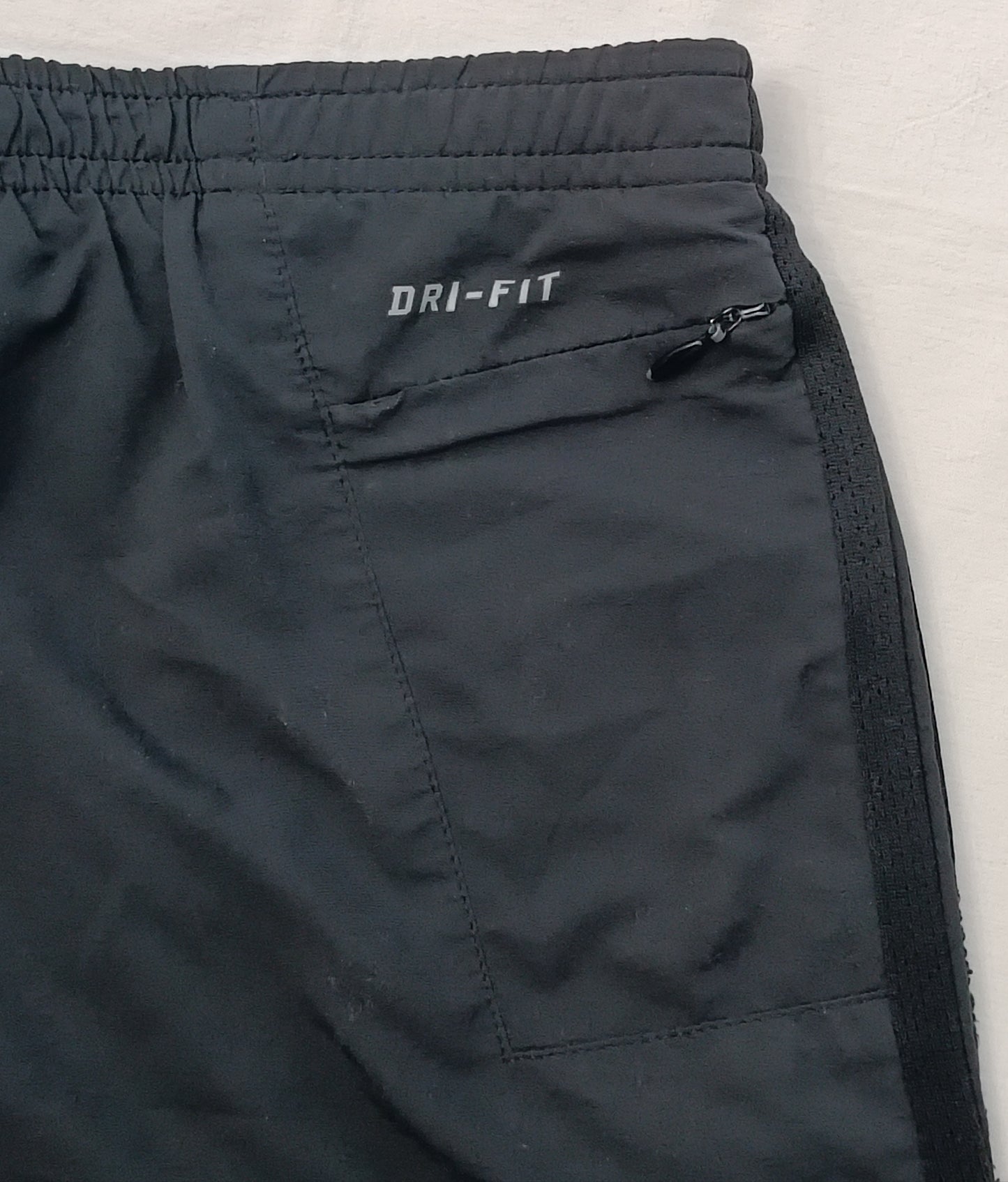 (XL) Nike DRI-FIT Shorts шорти