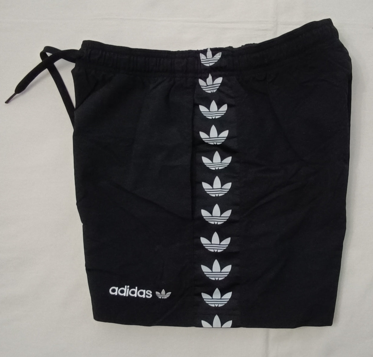 (S) Adidas Originals Shorts шорти