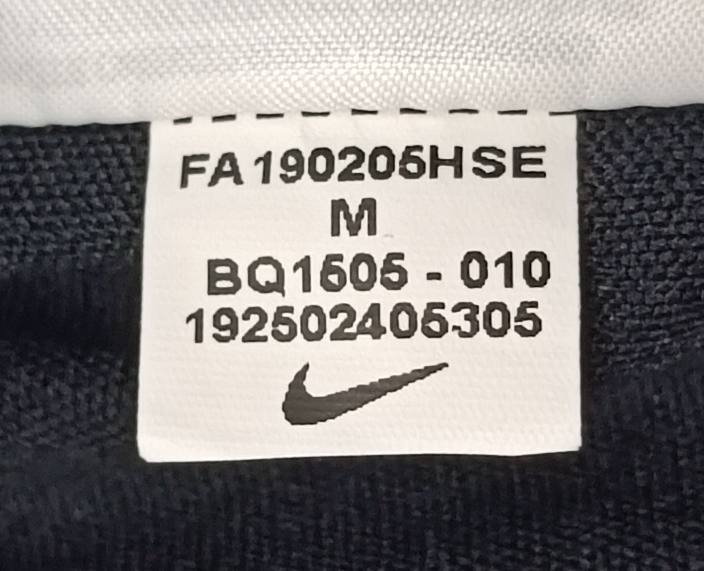 (M) Nike DRI-FIT Repeat Logo Sweatshirt горнище