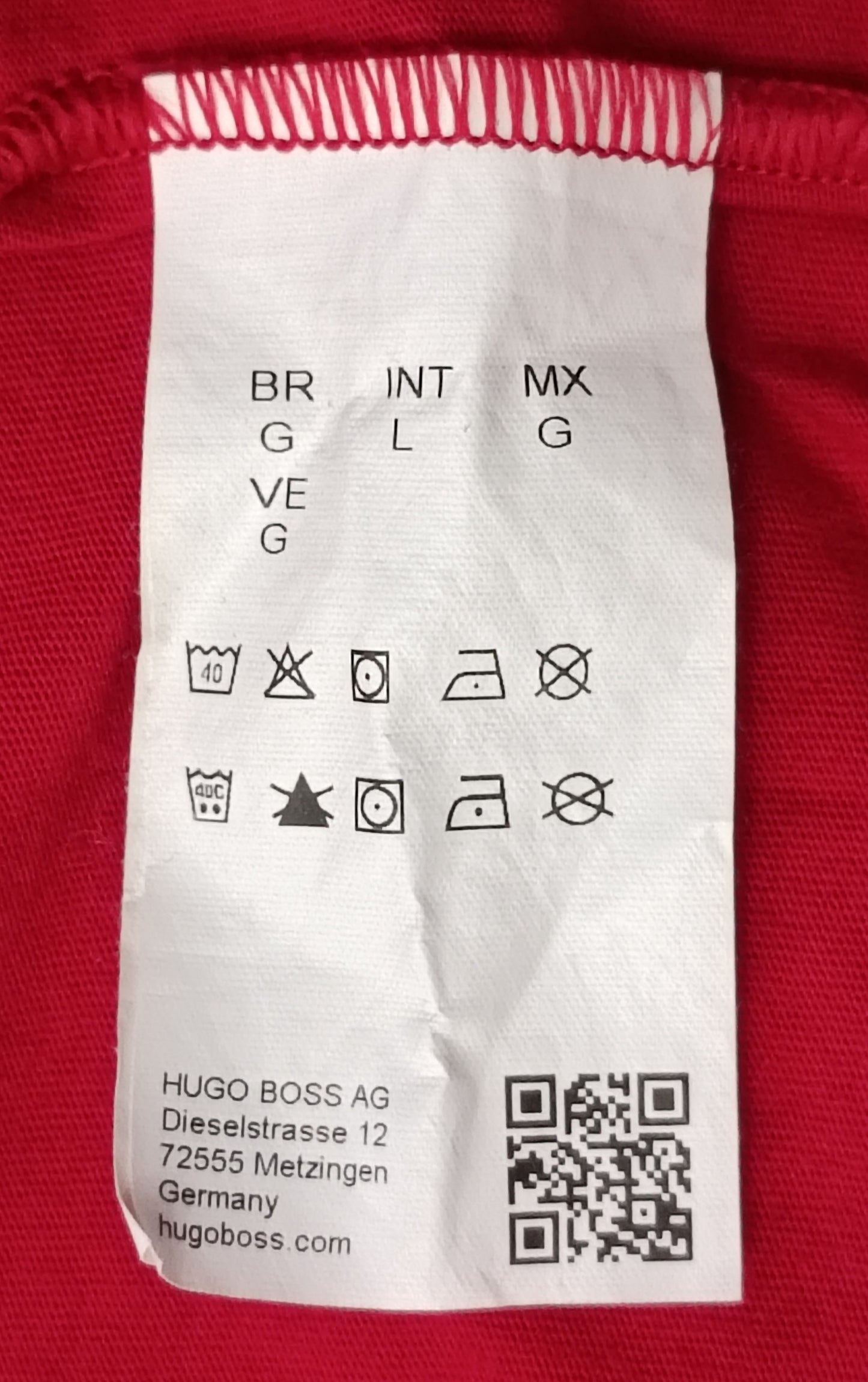 (L) Hugo Boss T-Shirt тениска