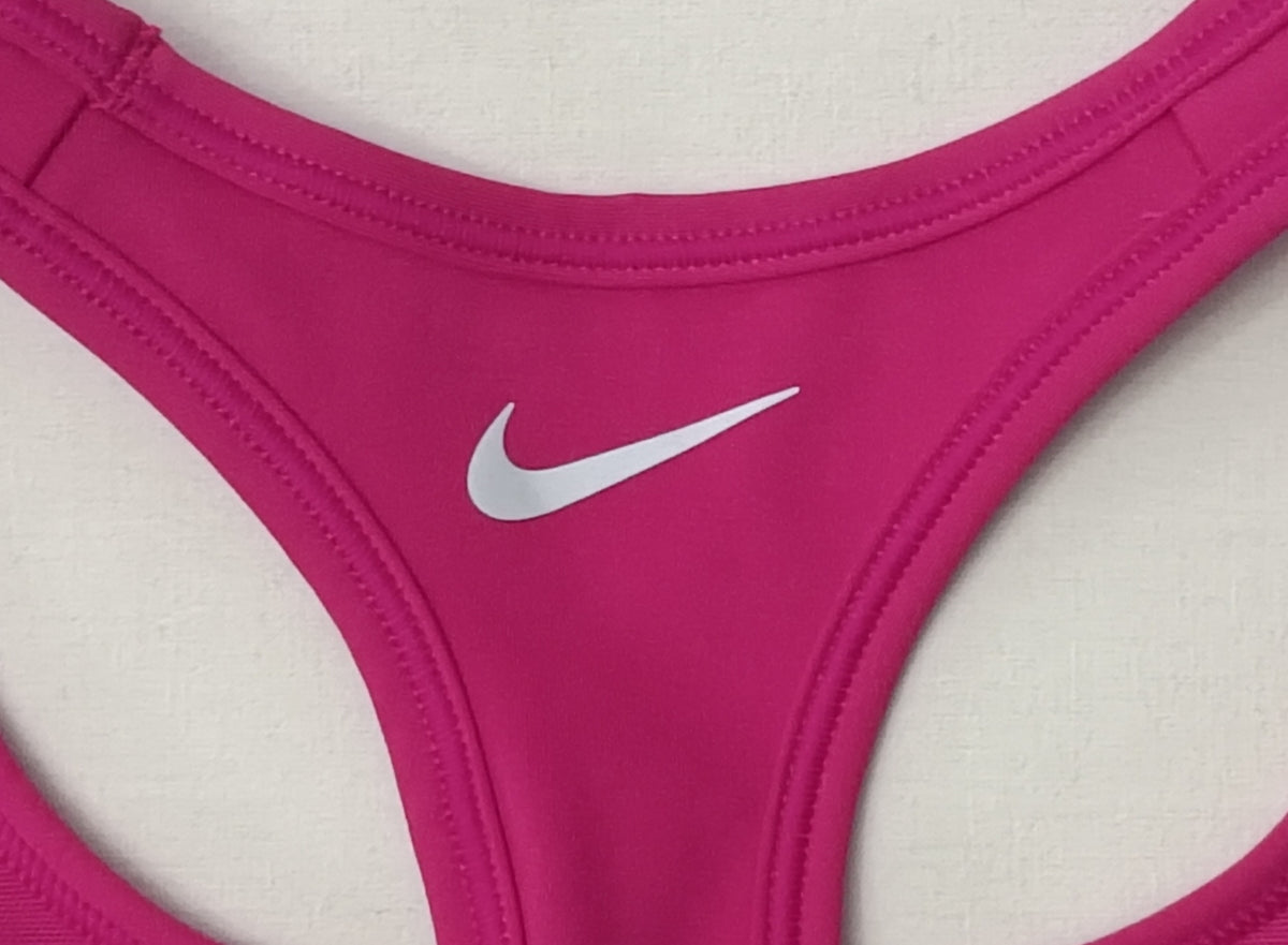 (ДАМСКО) (S) Nike Swoosh DRI-FIT Bra бюстие
