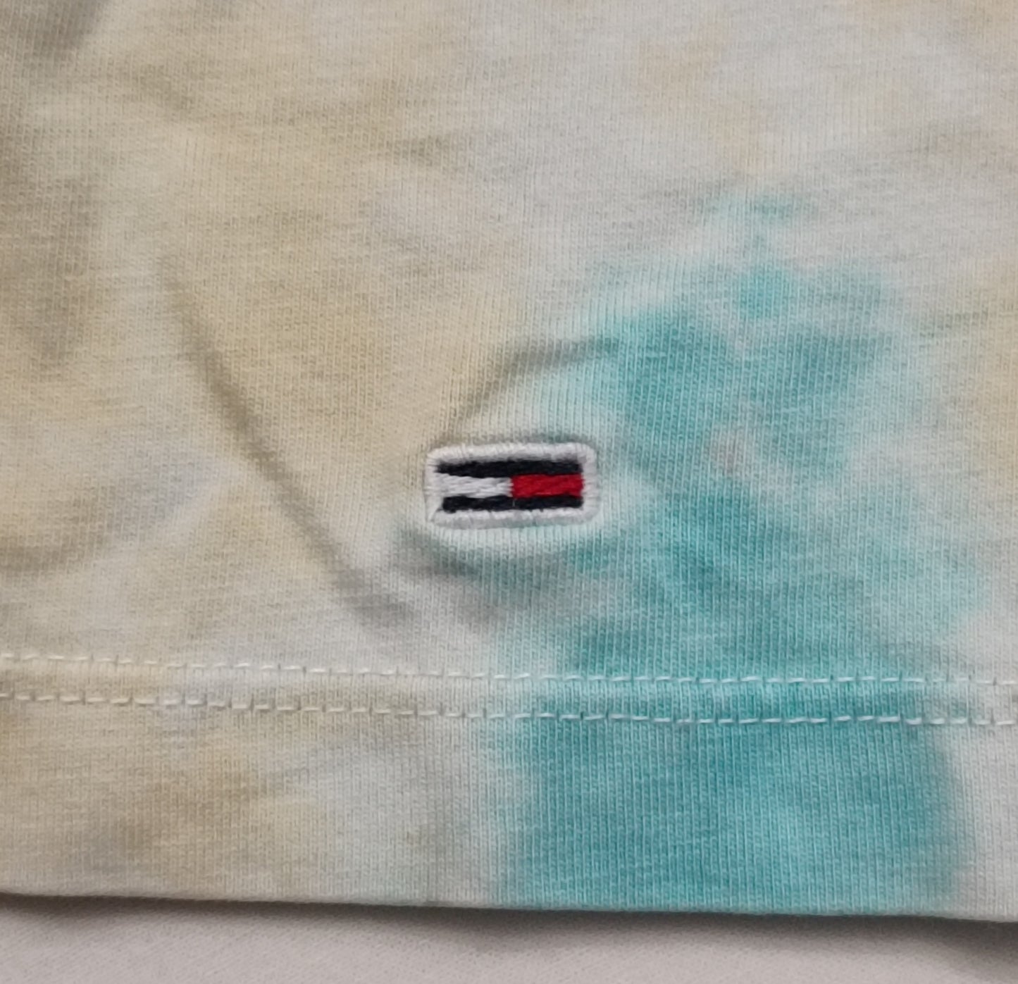 (ДАМСКО) (M) Tommy Jeans Cropped T-Shirt тениска