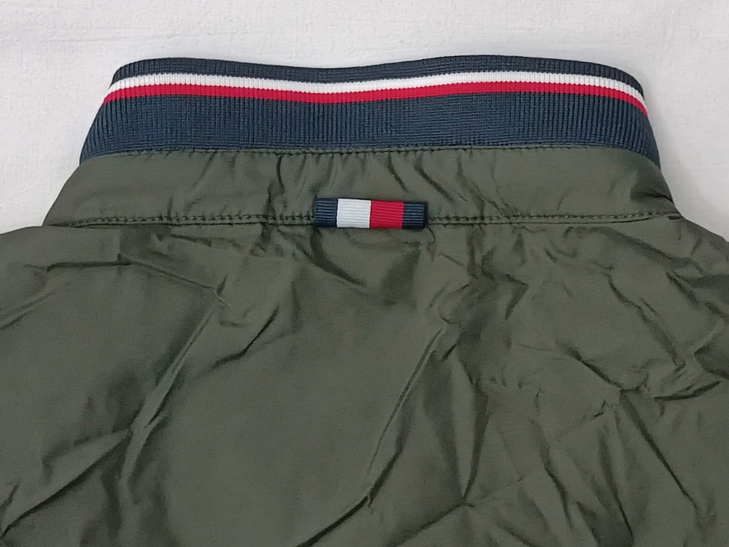 (M) Tommy Hilfiger Jacket яке