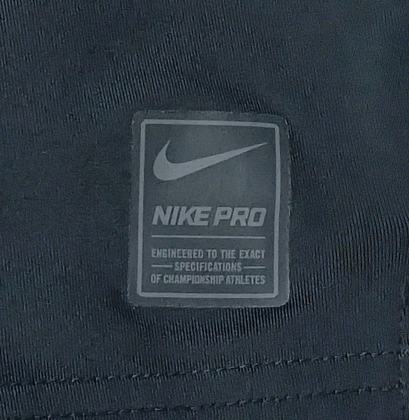(ДЕТСКО) (Ръст 147-158см) Nike PRO DRI-FIT Compression Tee тениска