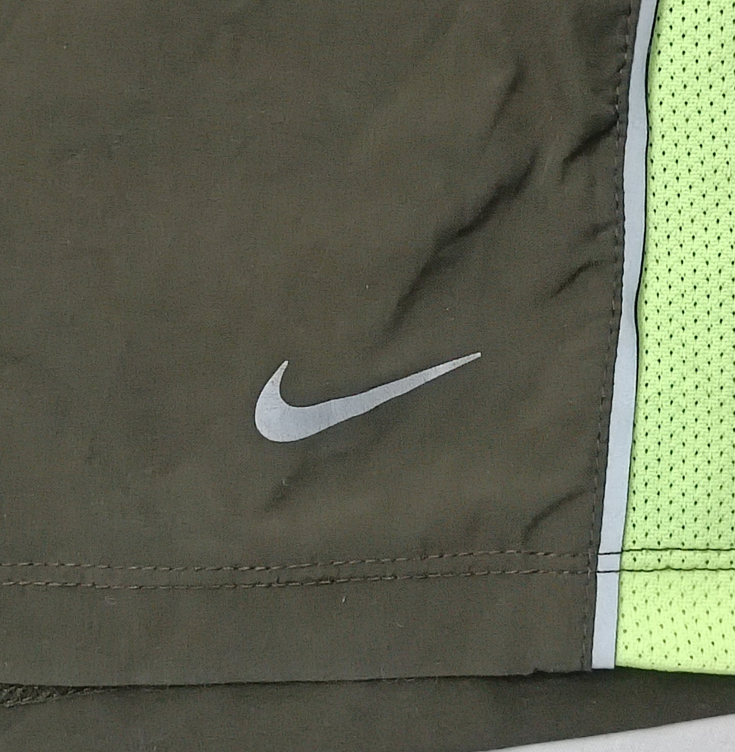 (S) Nike DRI-FIT Shorts шорти