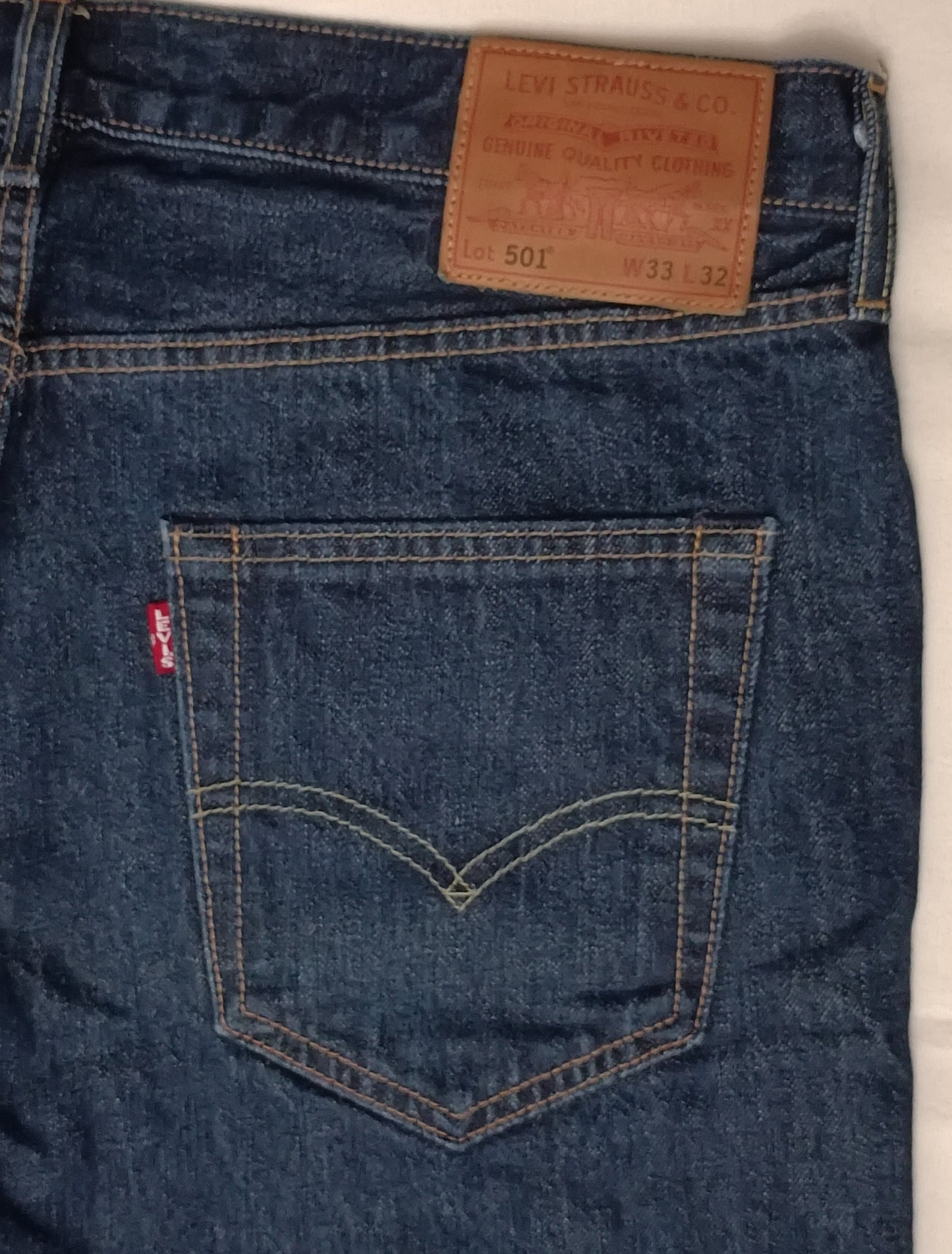 (33, M) Levi's дънки