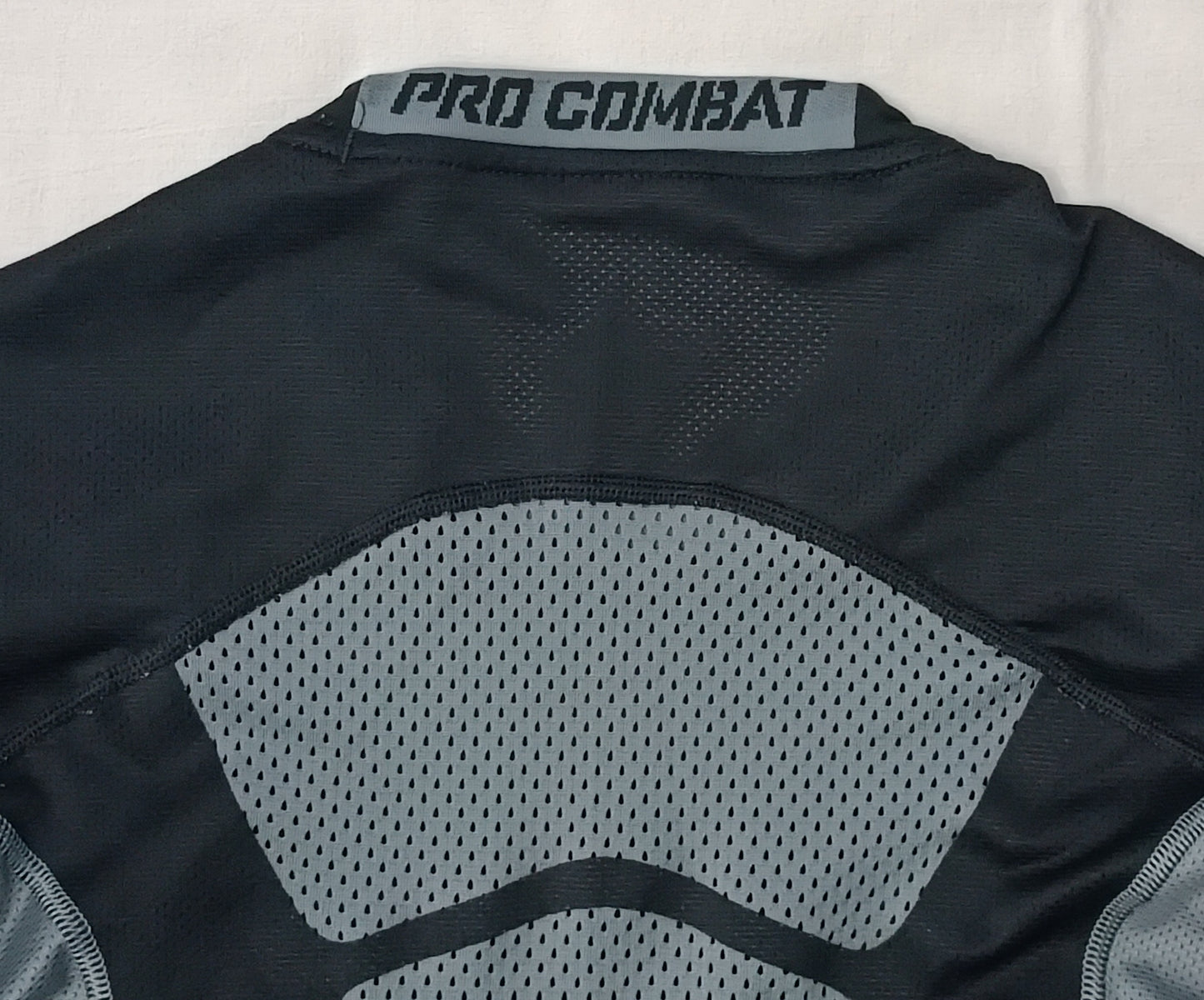 (M) Nike PRO Combat DRI-FIT Compression тениска