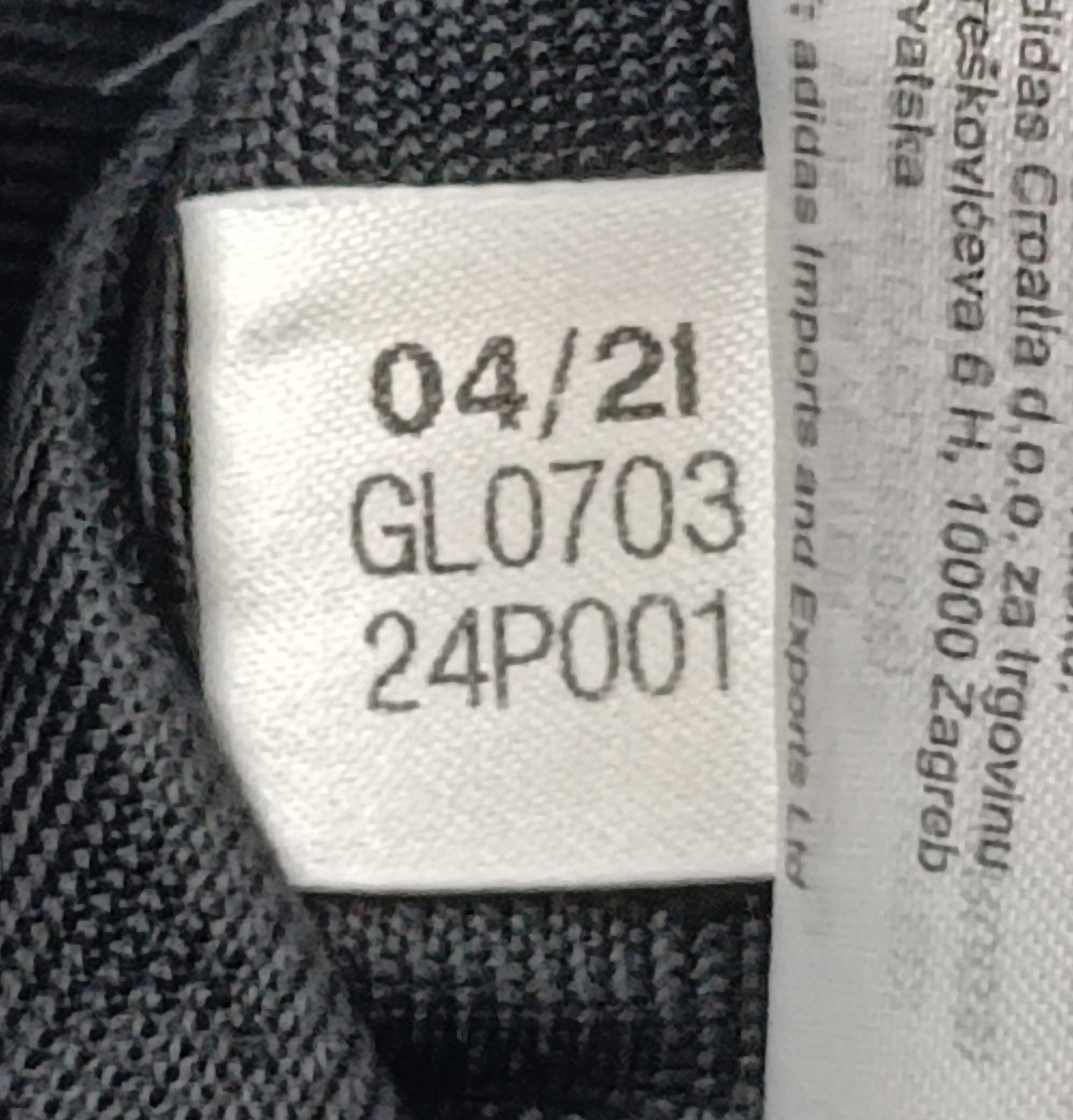 (M) Adidas Shorts шорти