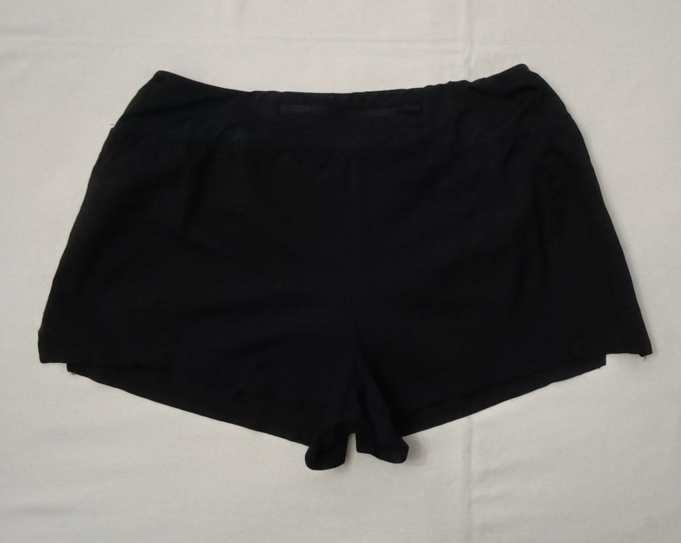 (ДАМСКО) (M) Nike DRI-FIT Shorts шорти