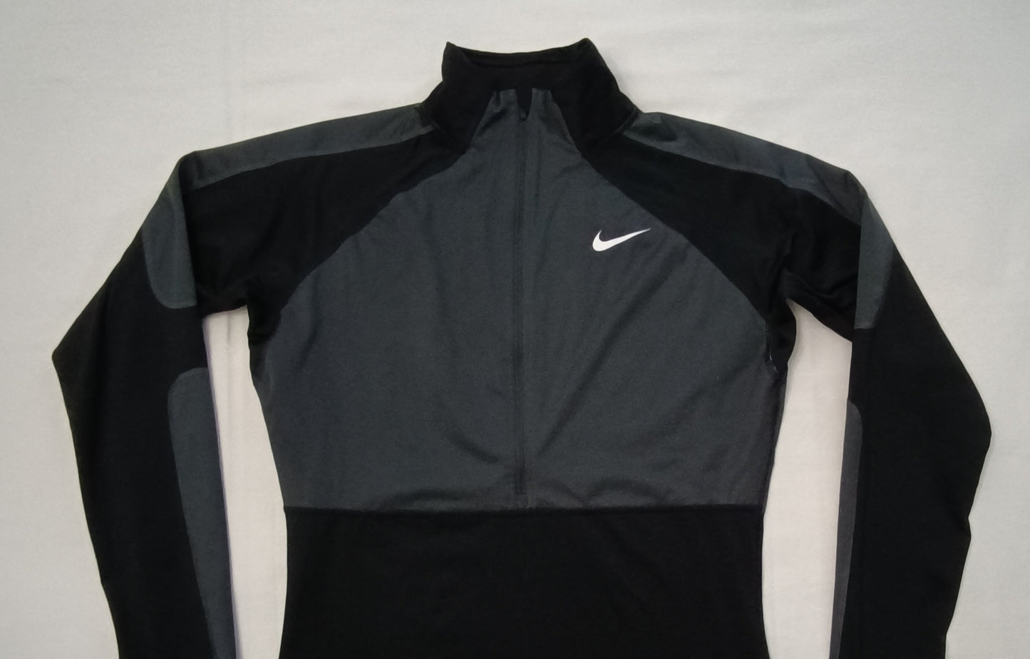 (ДАМСКО) (L) Nike PRO Combat DRI-FIT Shield Hyperwarm Sweatshirt горнище