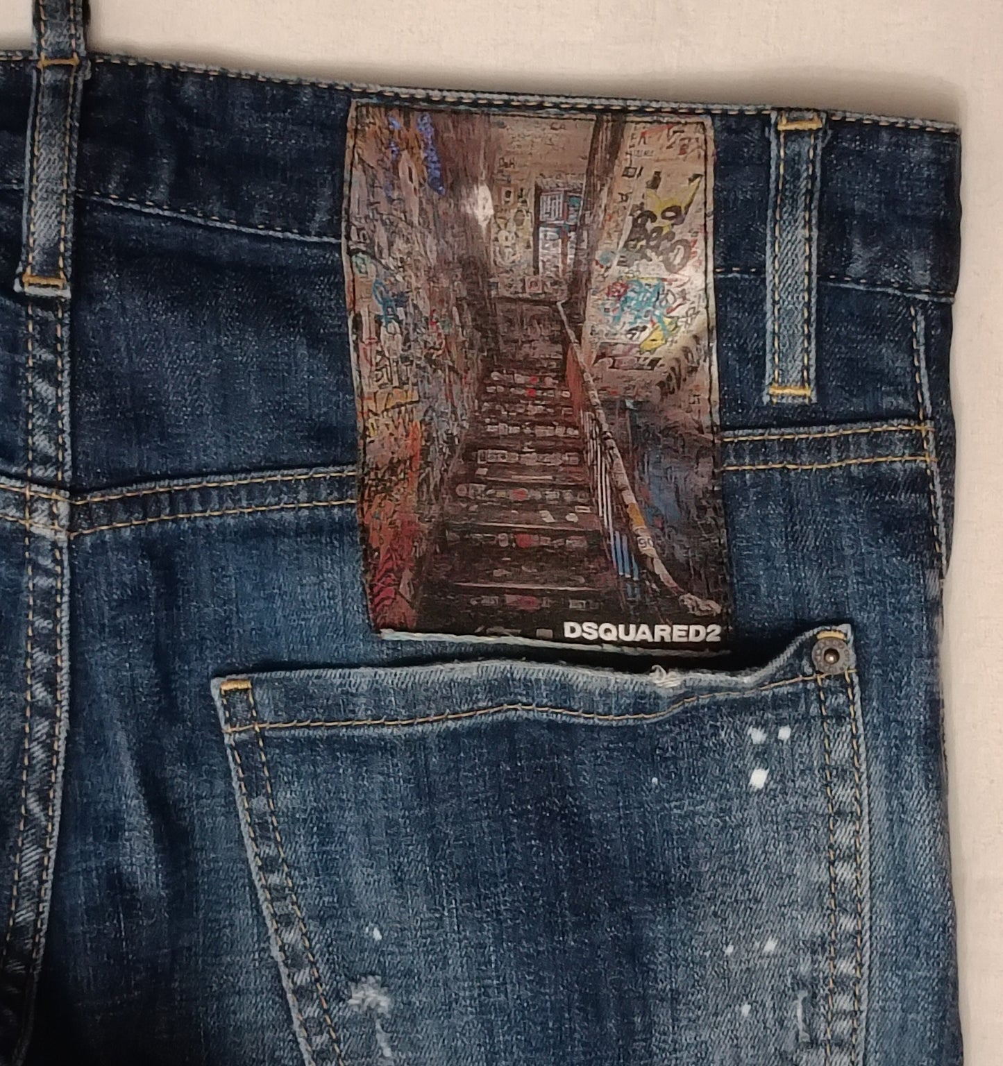 (M, 46) DSQUARED2 Sexy Twist дънки