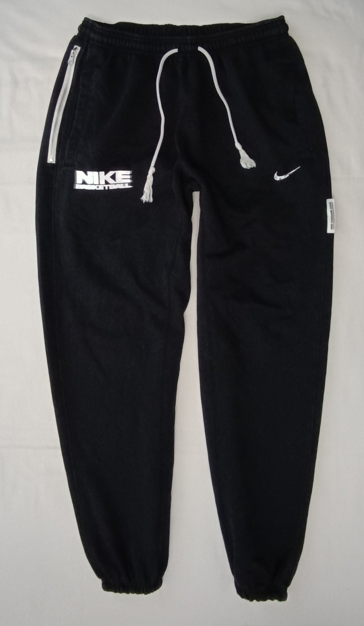 (M) Nike DRI-FIT Standard Issue Sweatpants долнище