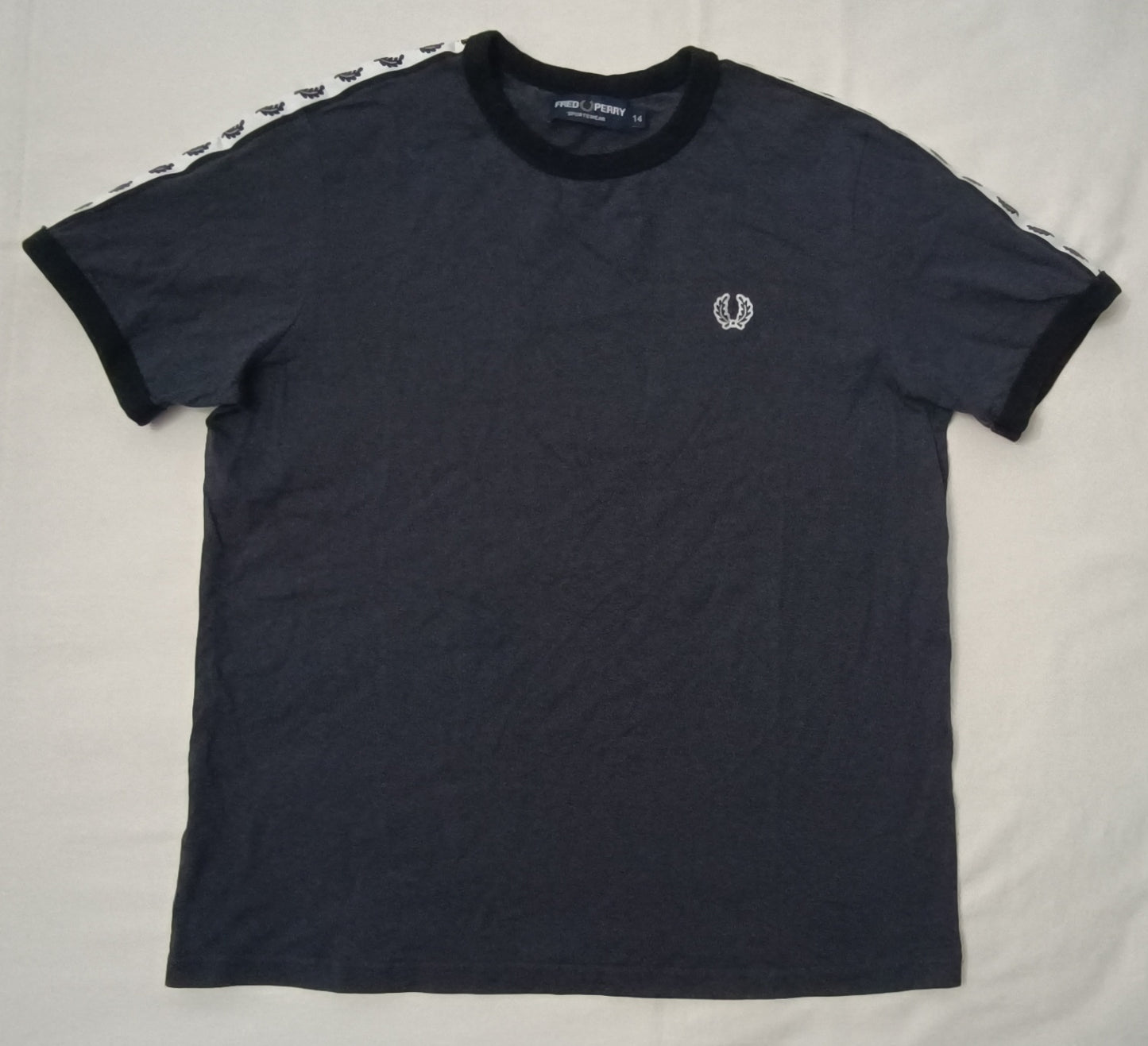 (ДЕТСКО) (Ръст 158-170см) Fred Perry Shirt тениска