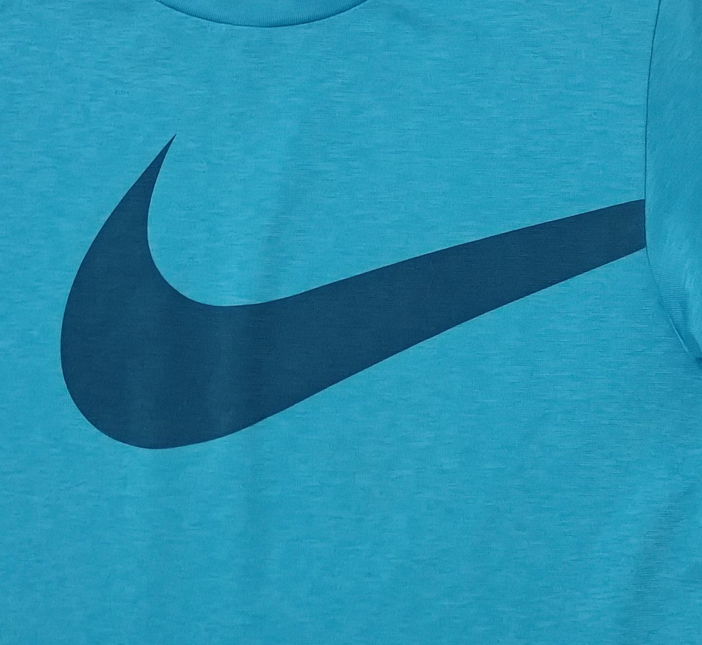 (ДЕТСКО) (Ръст 137-147см) Nike DRI-FIT Breathe Tee тениска