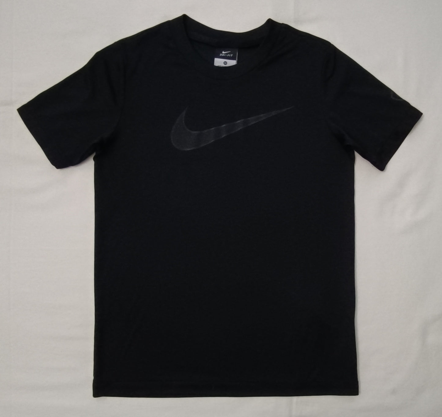 (ДЕТСКО) (Ръст 137-147см) Nike DRI-FIT Swoosh Tee тениска