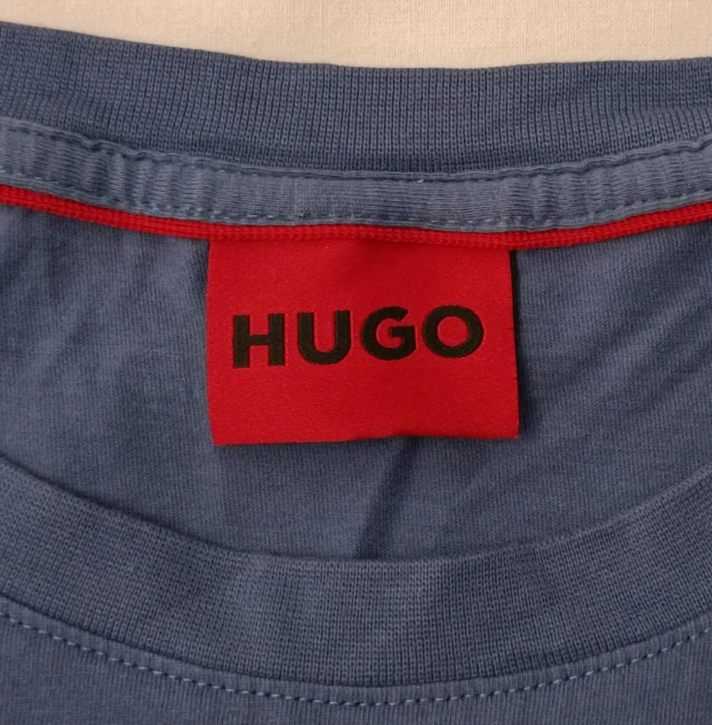 (M) Hugo Boss Dero222 T-Shirt тениска