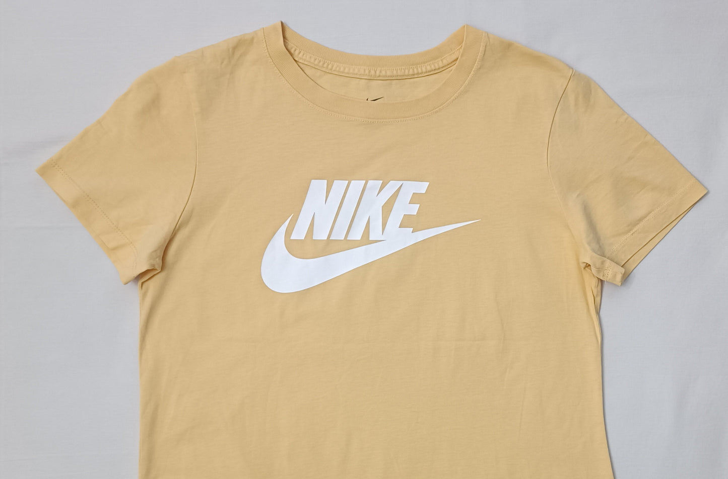 (ДАМСКО) (S) Nike Sportswear Tee тениска