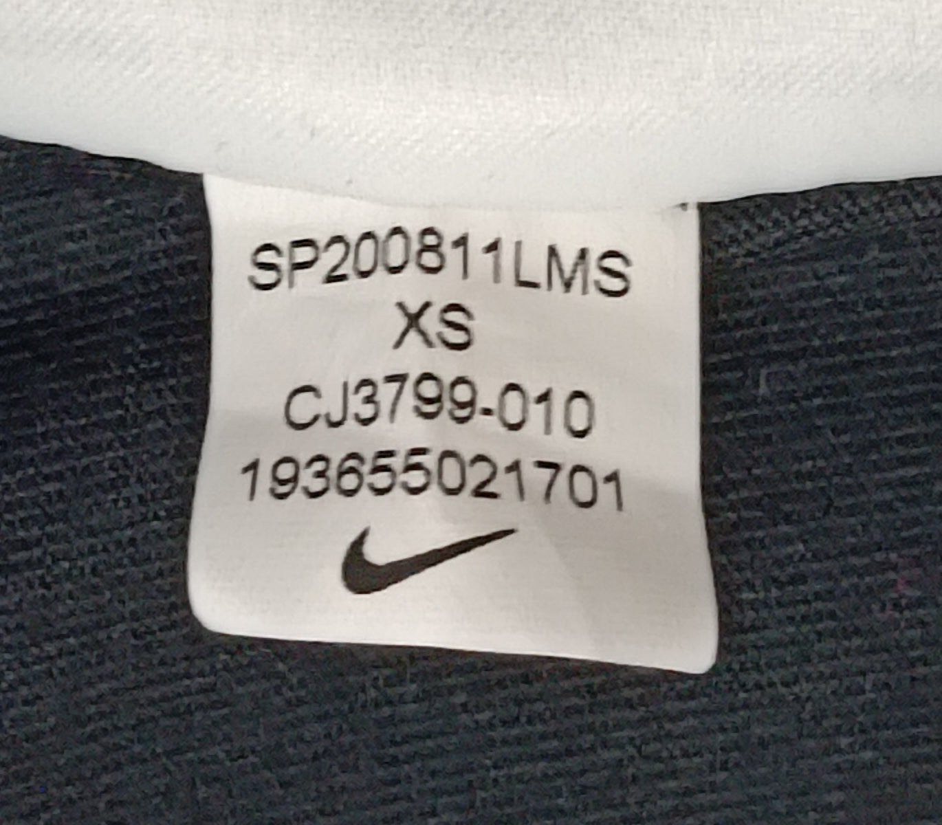 (ДАМСКО) (XS) Nike Sportswear Swoosh Tee тениска