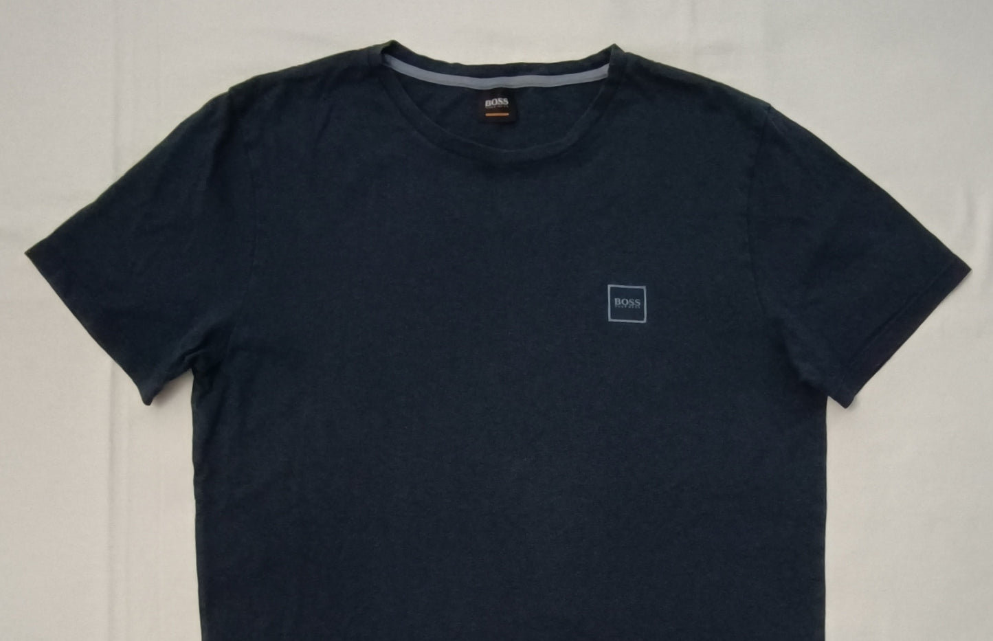 (M) Hugo Boss T-Shirt тениска