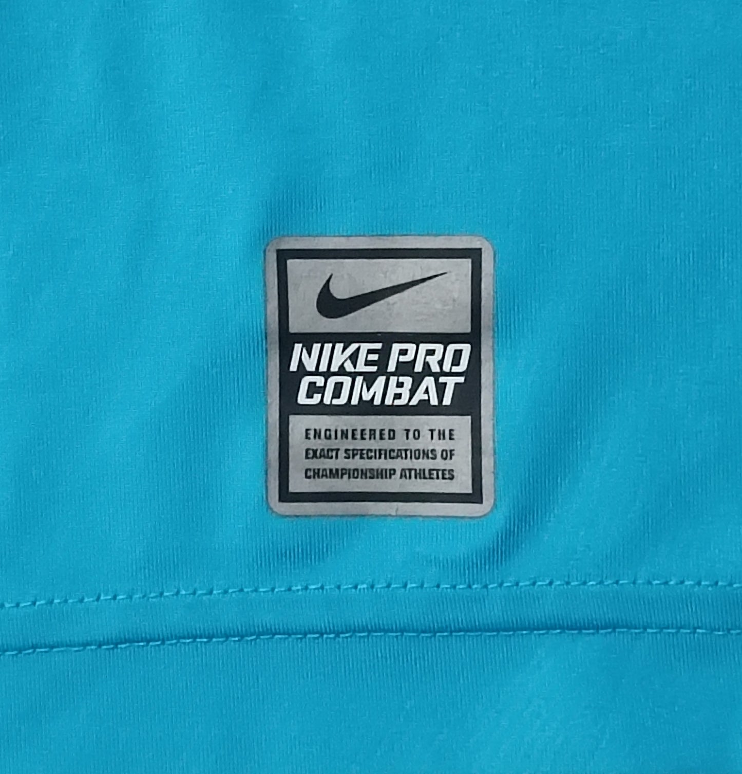 (L) Nike PRO Combat DRI-FIT Tee тениска