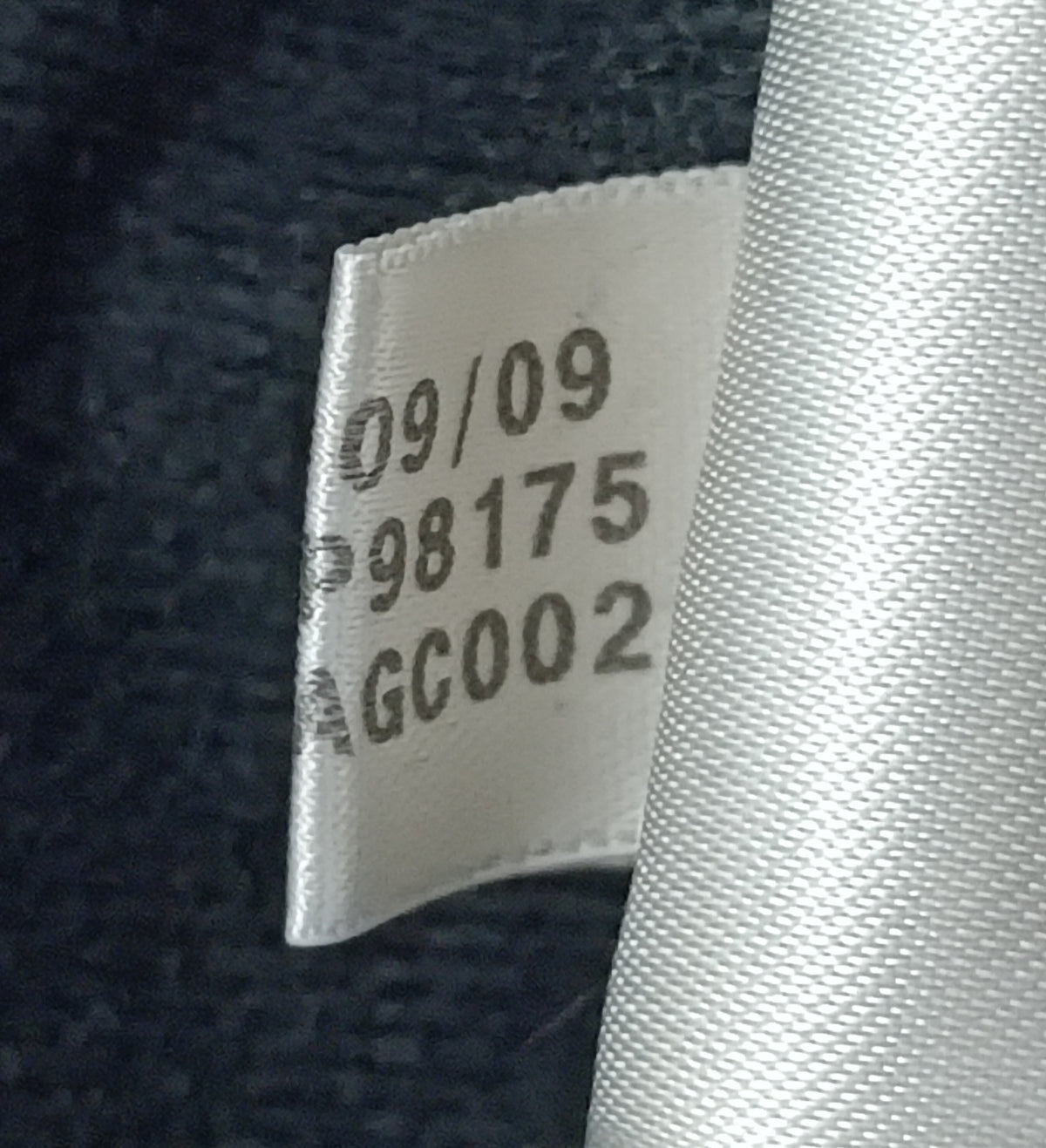 (L) Adidas Originals Chile 62 Jacket яке