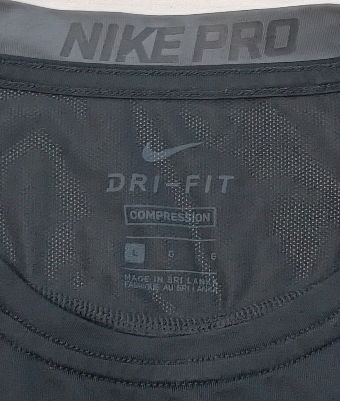 (L) Nike PRO Combat DRI-FIT Compression тениска