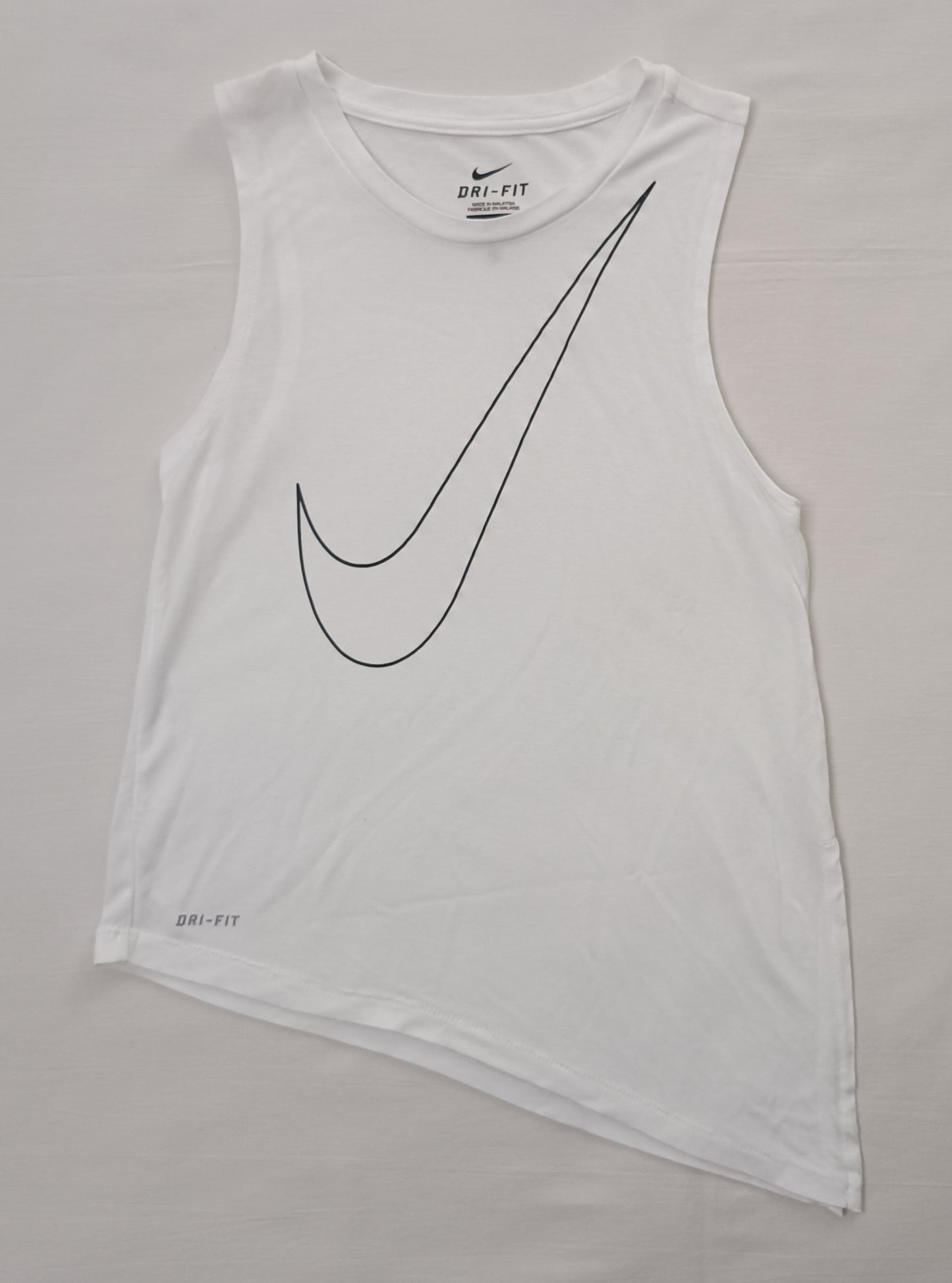 (ДЕТСКО) (Ръст 122-128см) Nike DRI-FIT Tank Top потник