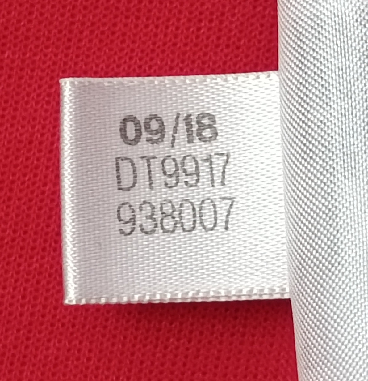 (M) Adidas Hoodie горнище