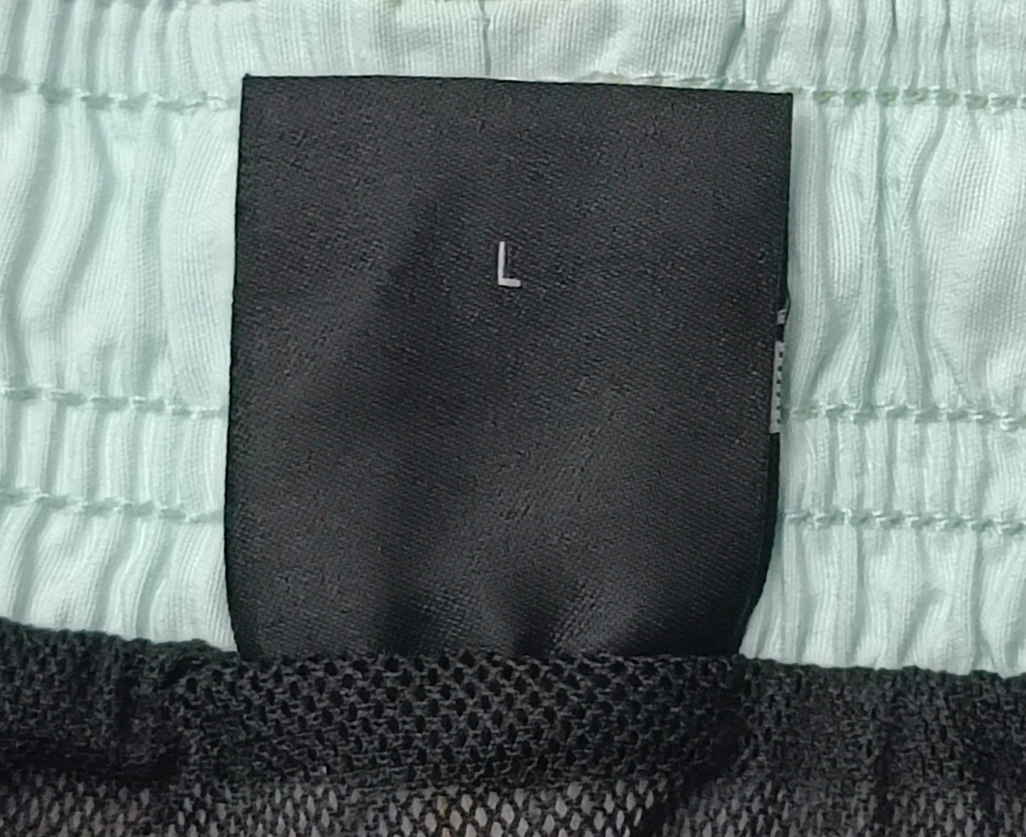 (L) Hugo Boss Soulfish Shorts шорти, бански