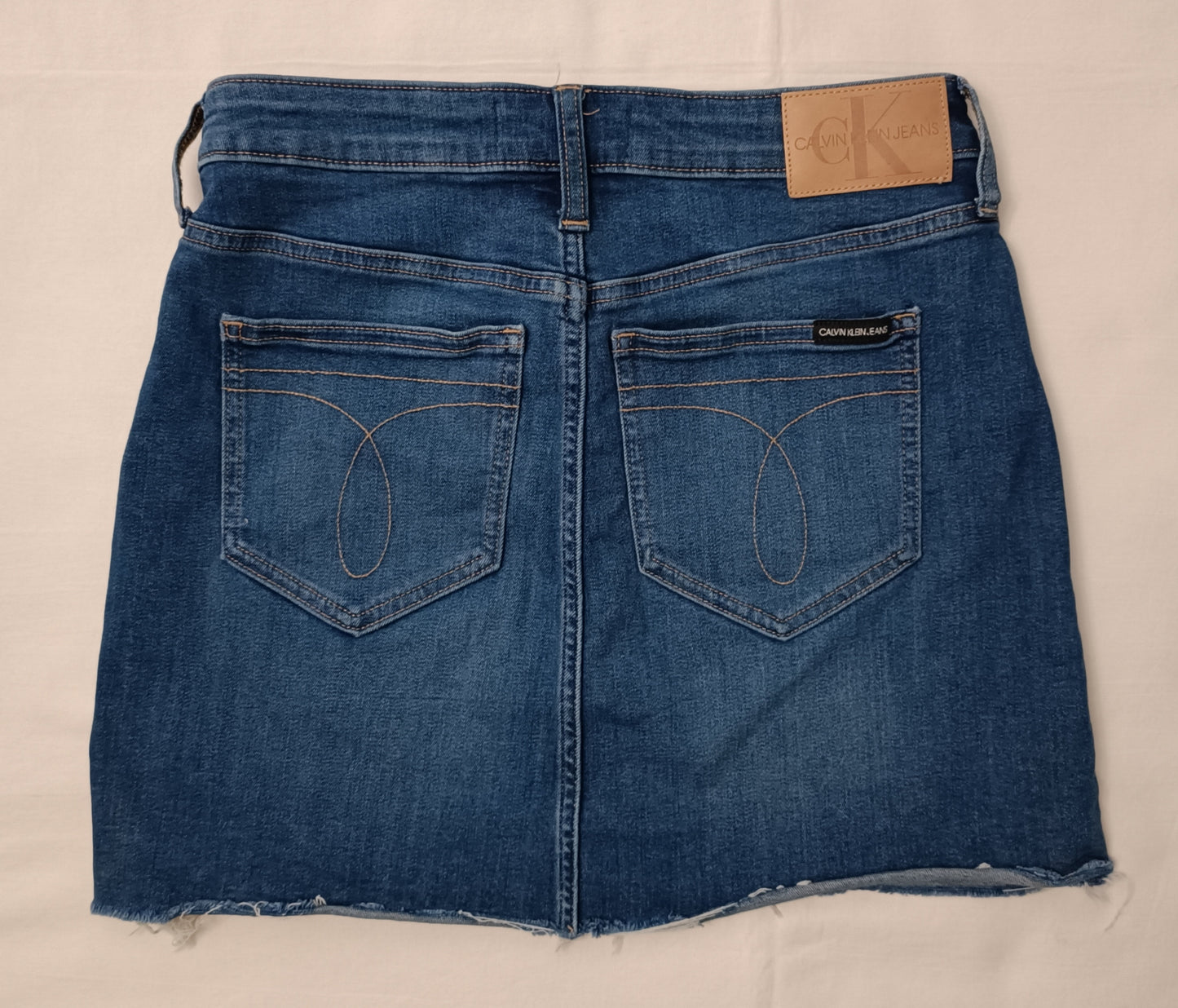 (ДАМСКО) (27, S) Calvin Klein Jeans Mid-Rise Mini Skirt дънкова пола