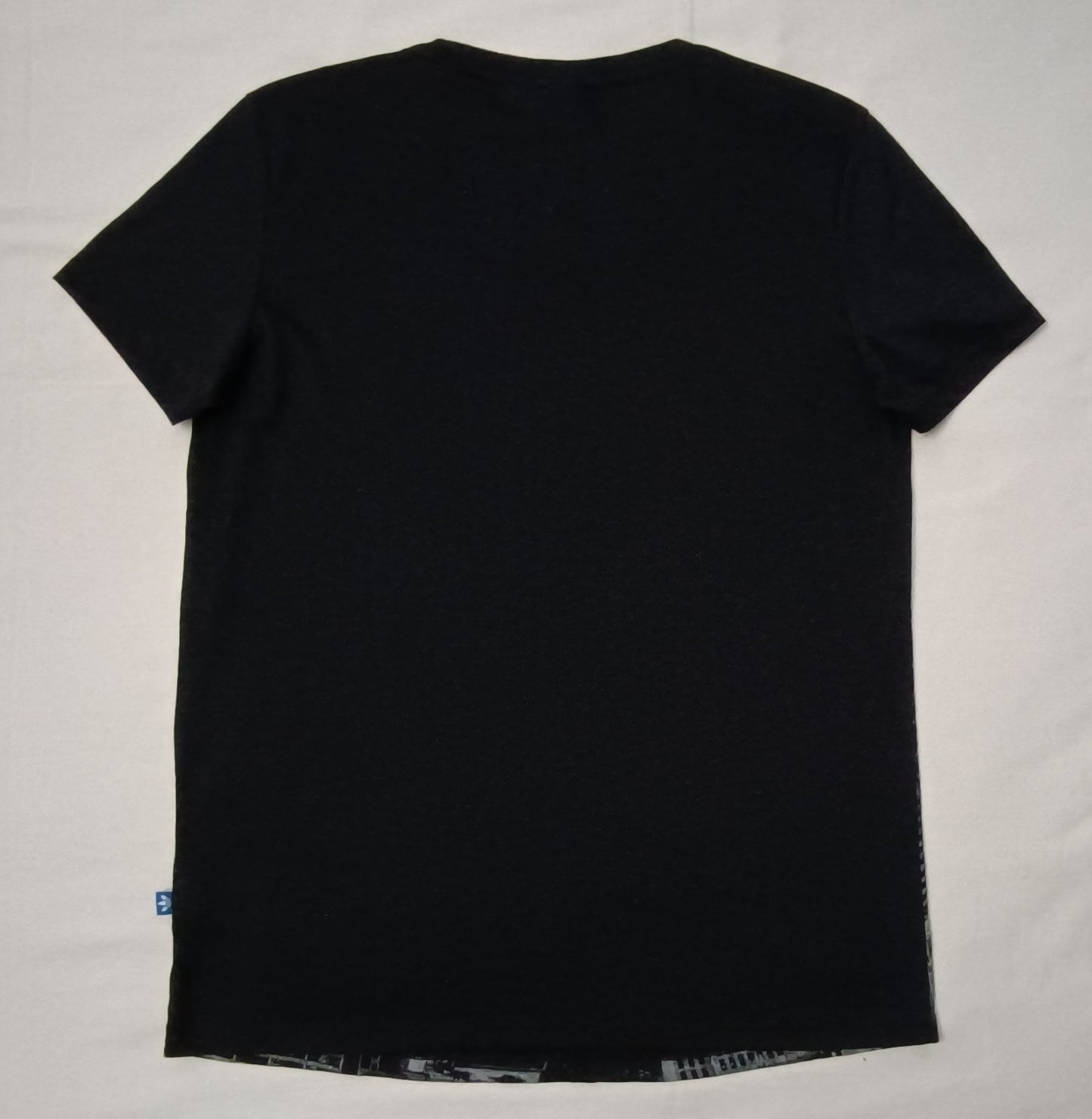 (ДАМСКО) (S) Adidas Originals Trefoil Logo Tee тениска