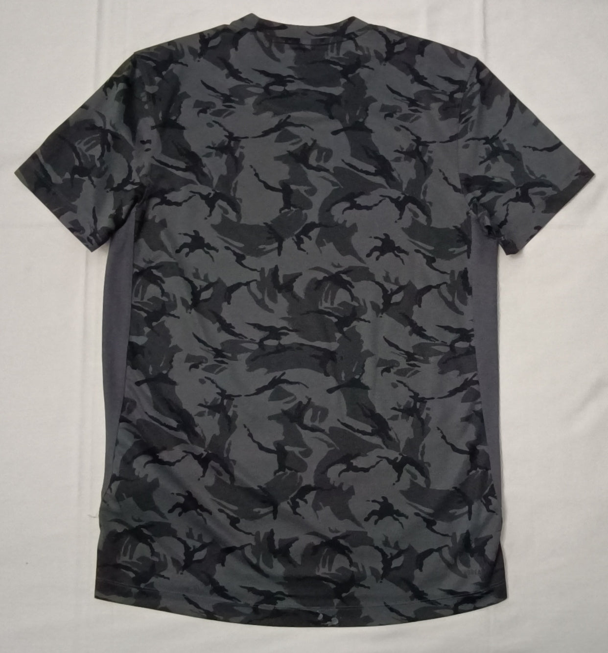 (S) Adidas Camouflage Tee тениска