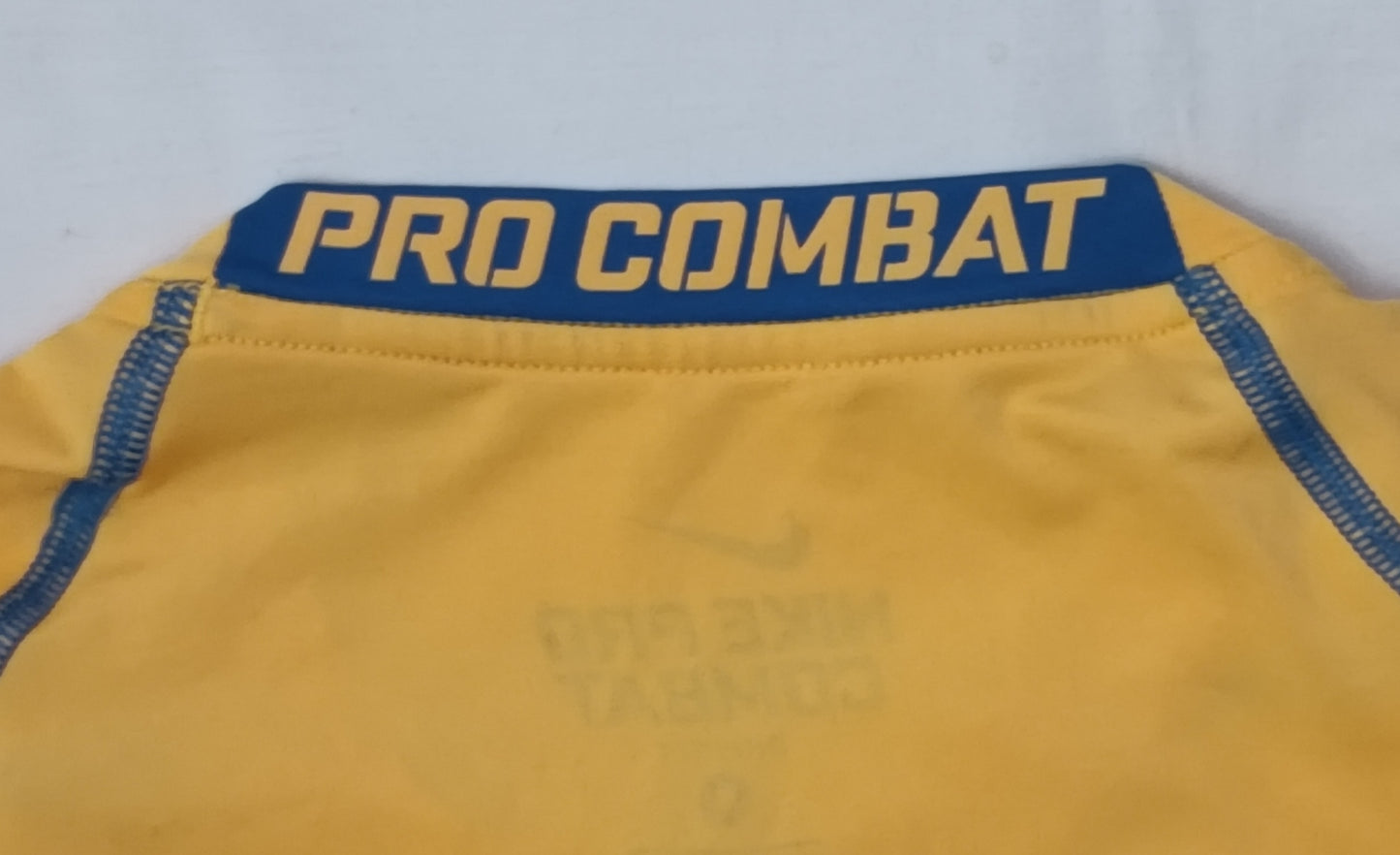 (S) Nike PRO Combat DRI-FIT Compression тениска