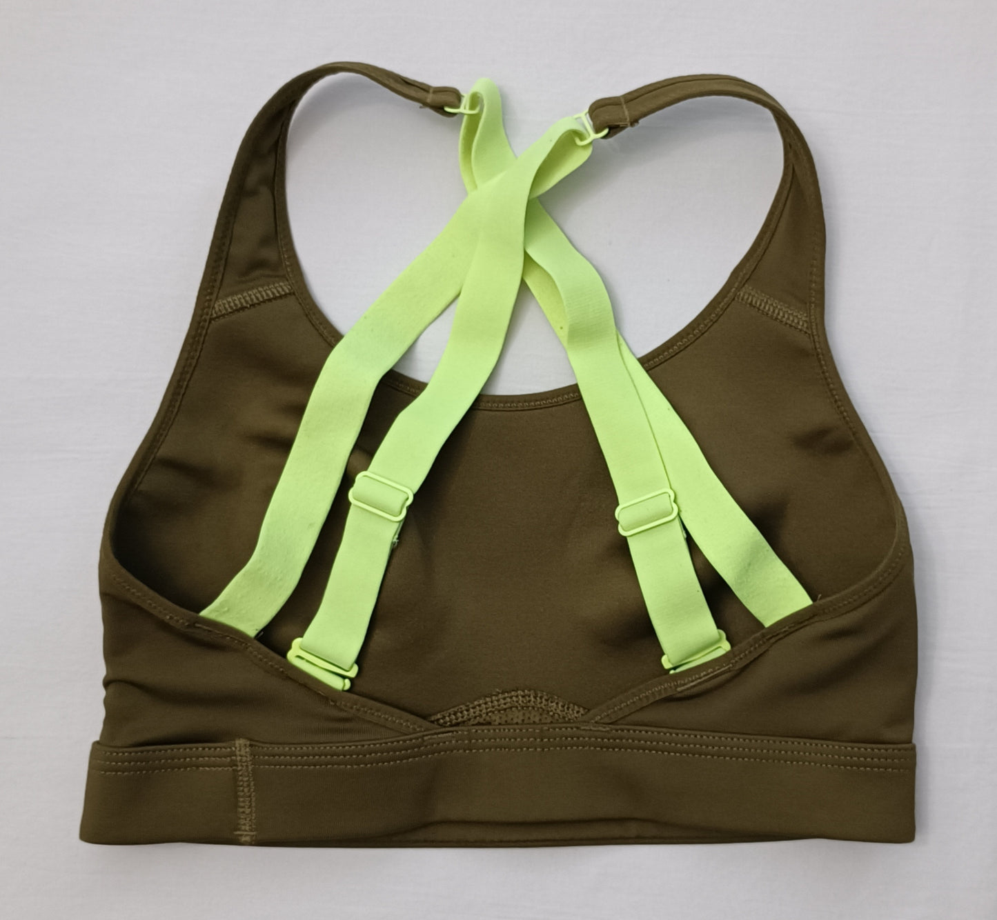 (ДАМСКО) (XS) Nike DRI-FIT Swoosh Bra бюстие
