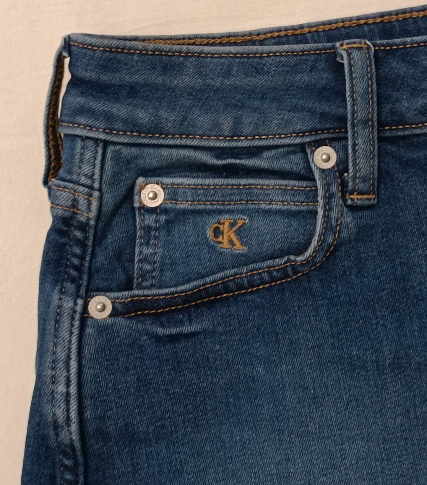 (ДАМСКО) (27, S) Calvin Klein Jeans Mid-Rise Mini Skirt дънкова пола