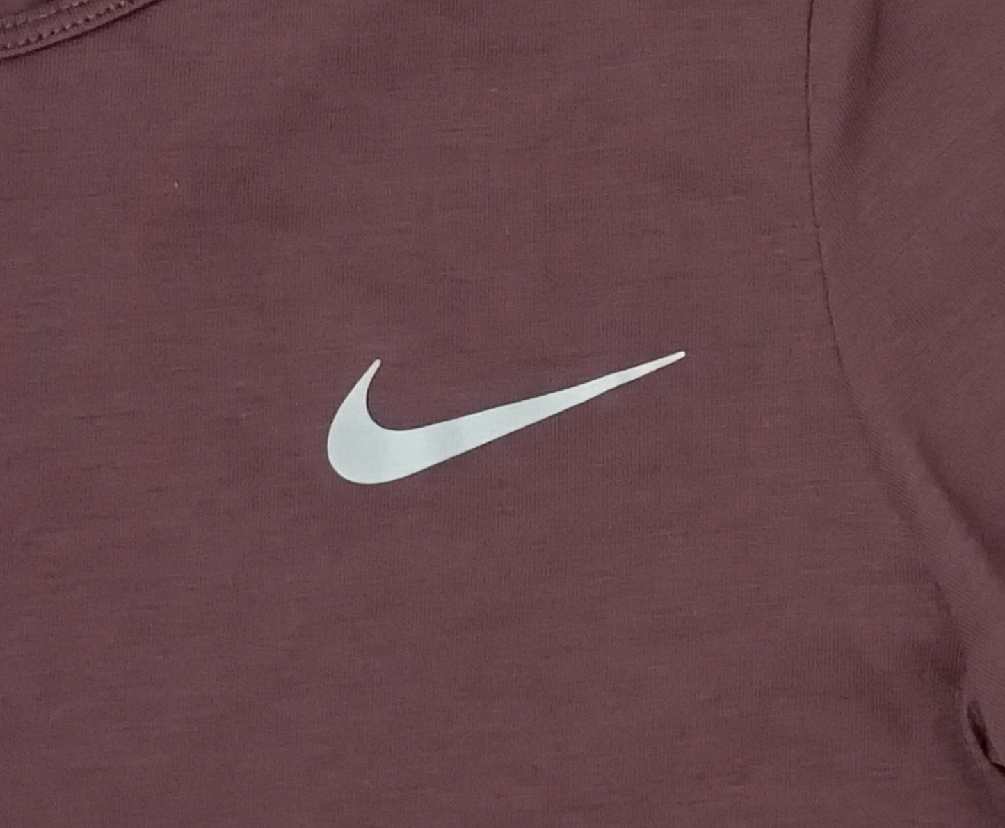 (ДАМСКО) (XS) Nike DRI-FIT тениска