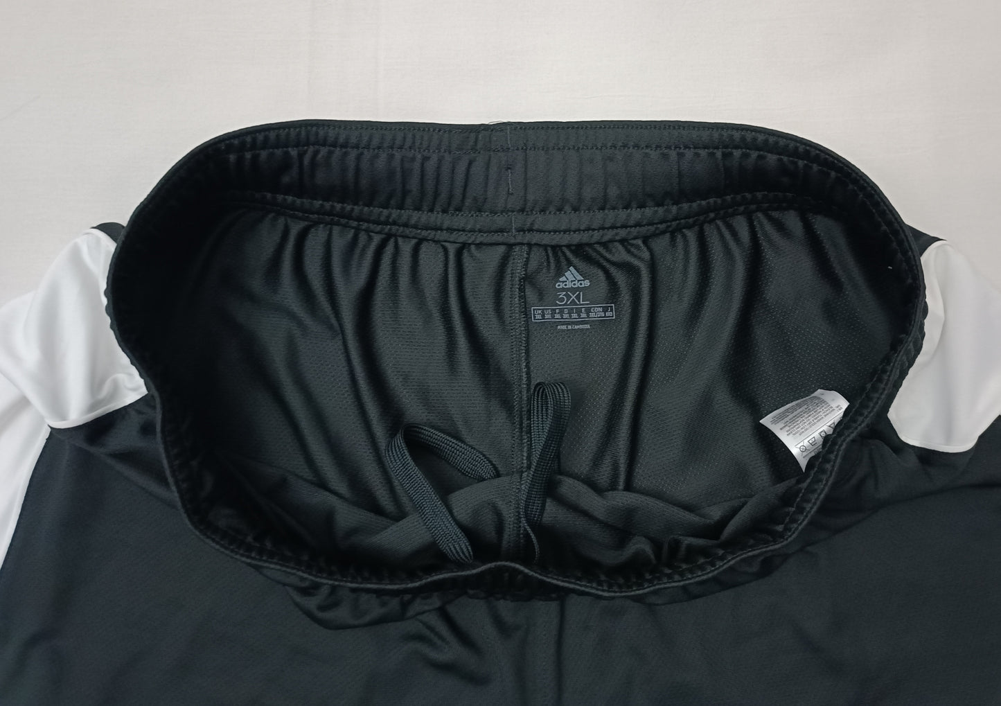 (3XL) Adidas Shorts шорти