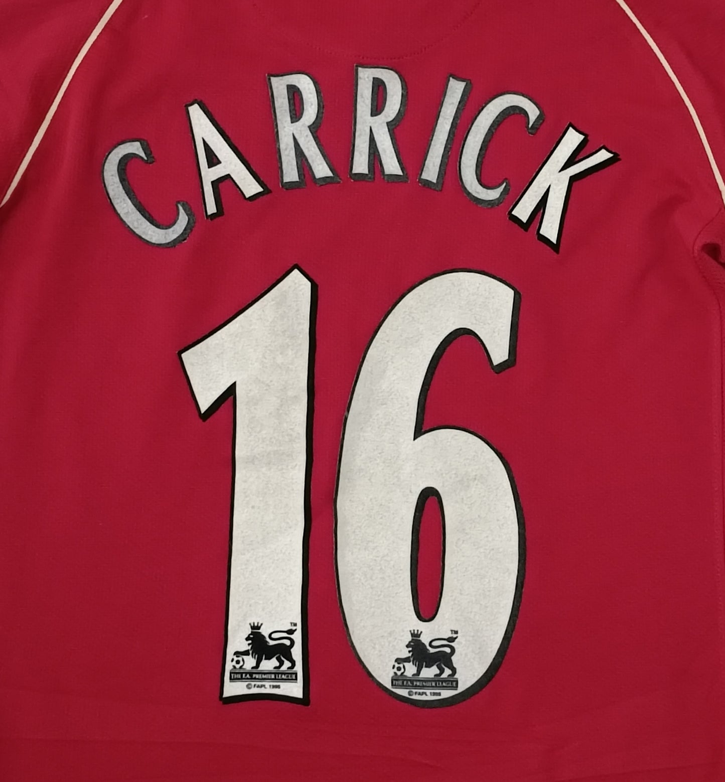 (ДЕТСКО) (Ръст 152-158см) Nike Manchester United #16 Carrick Home Jersey тениска