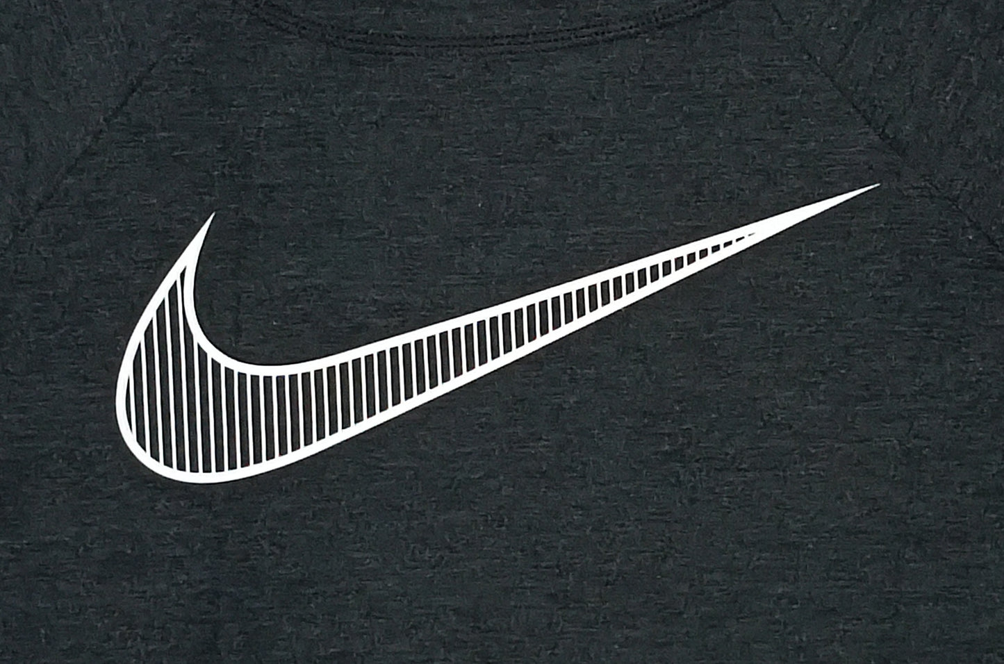 (ДАМСКО) (M) Nike DRI-FIT блуза