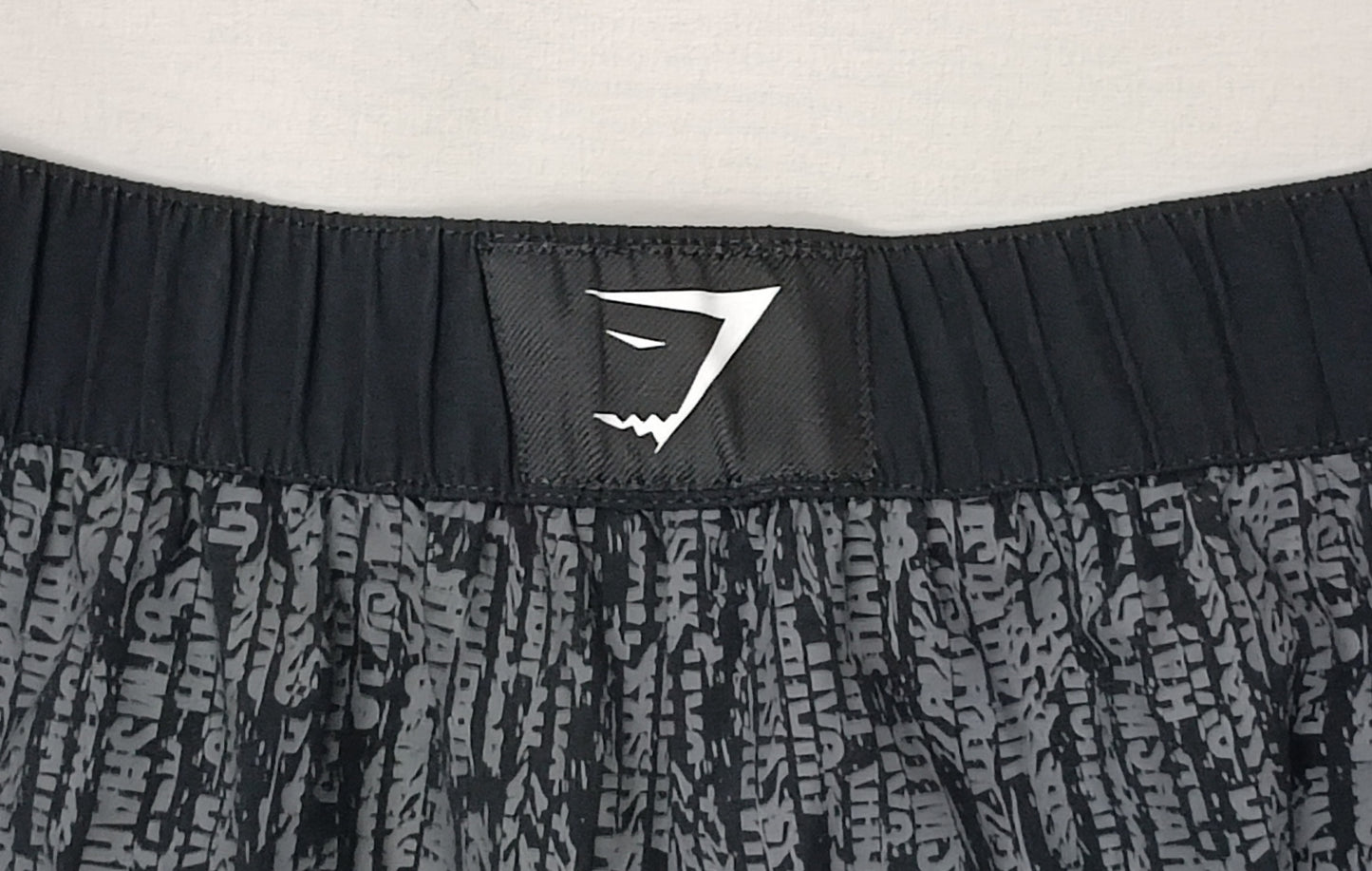 (2XL) Gymshark Shorts шорти