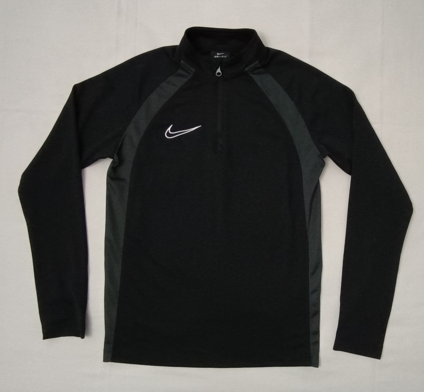 (ДЕТСКО) (Ръст 128-137см) Nike DRI-FIT горнище